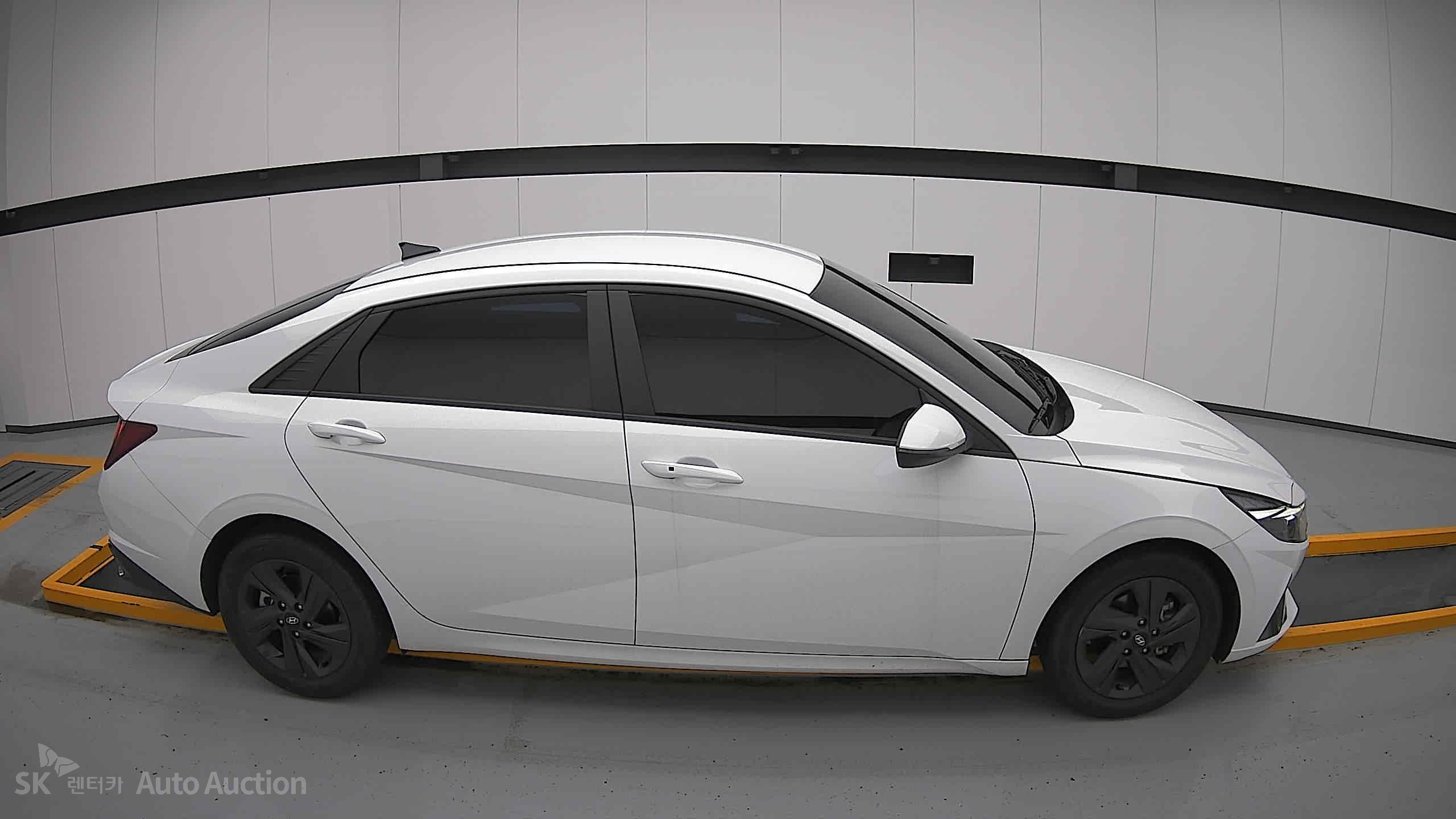 2023 - hyundai avante