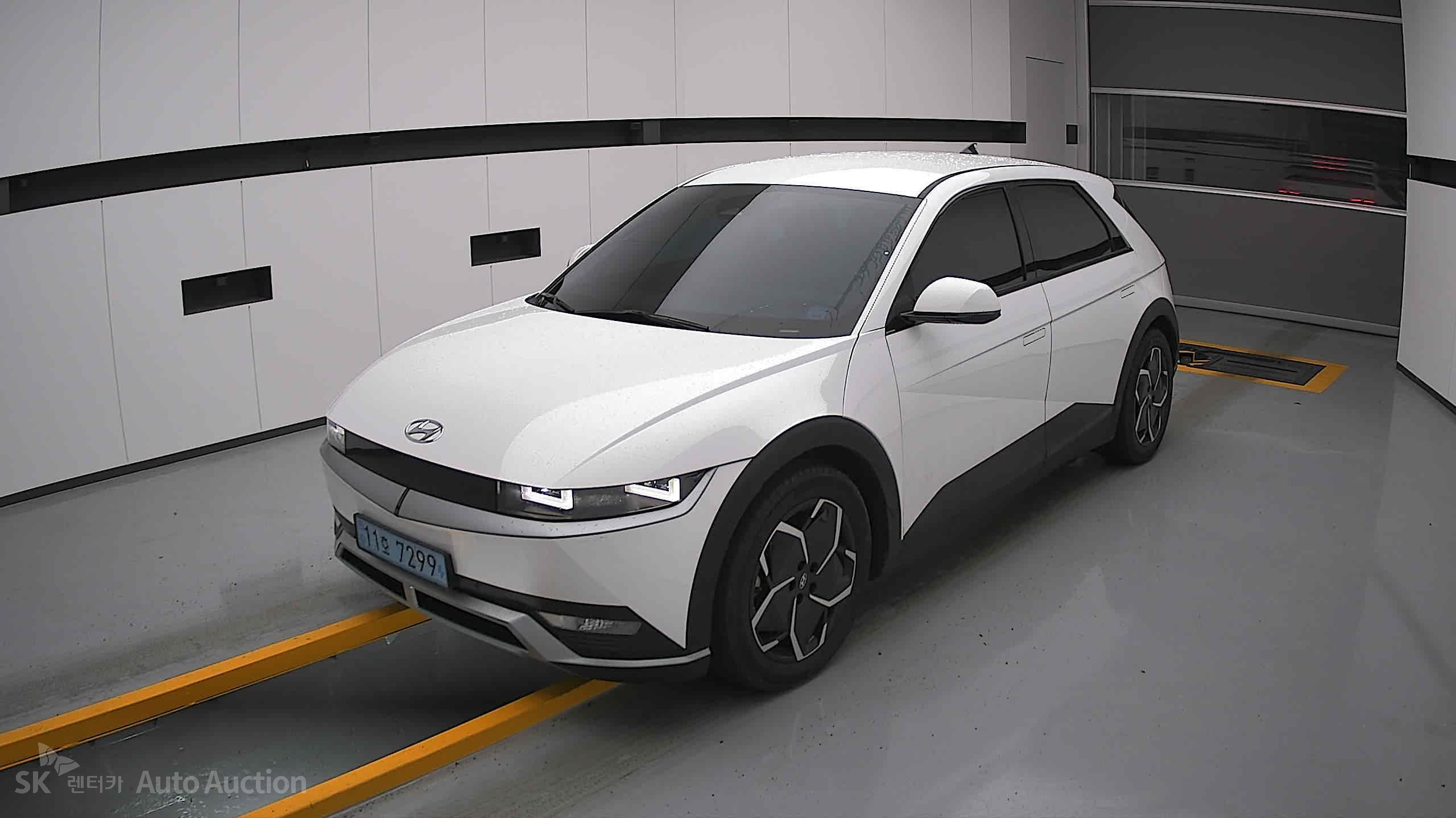 2022 - hyundai ioniq