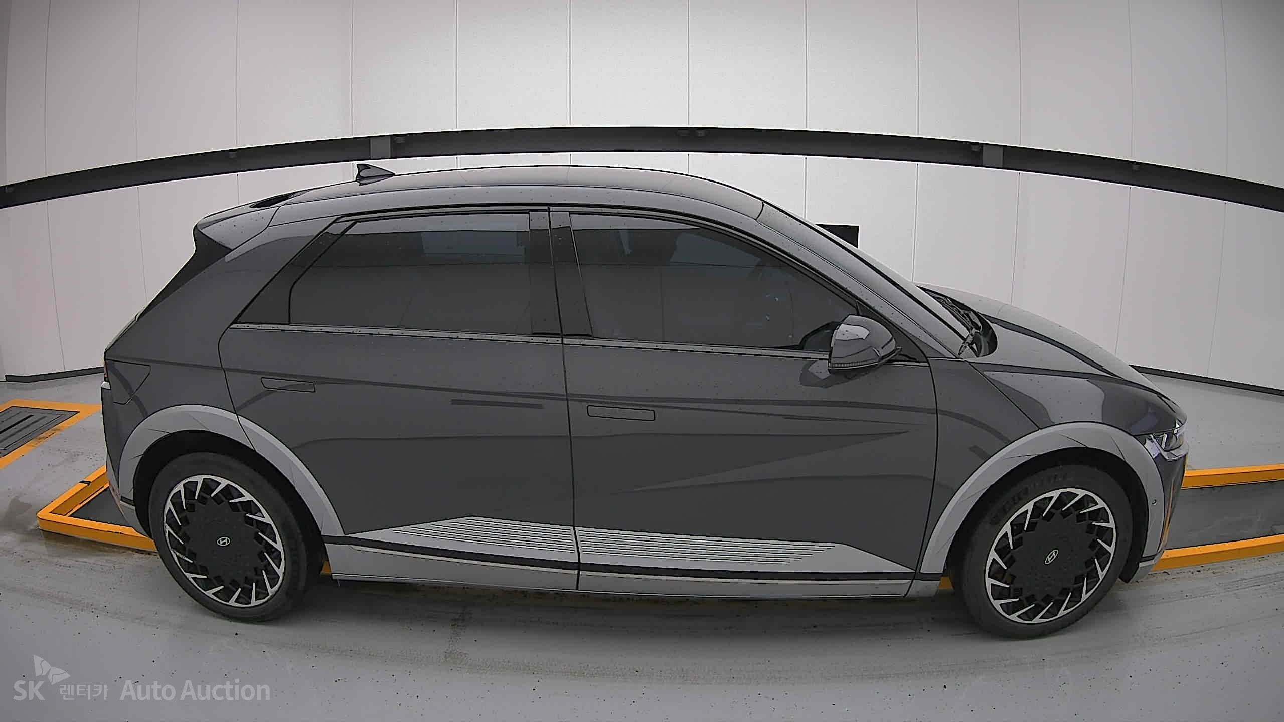 2023 - hyundai ioniq
