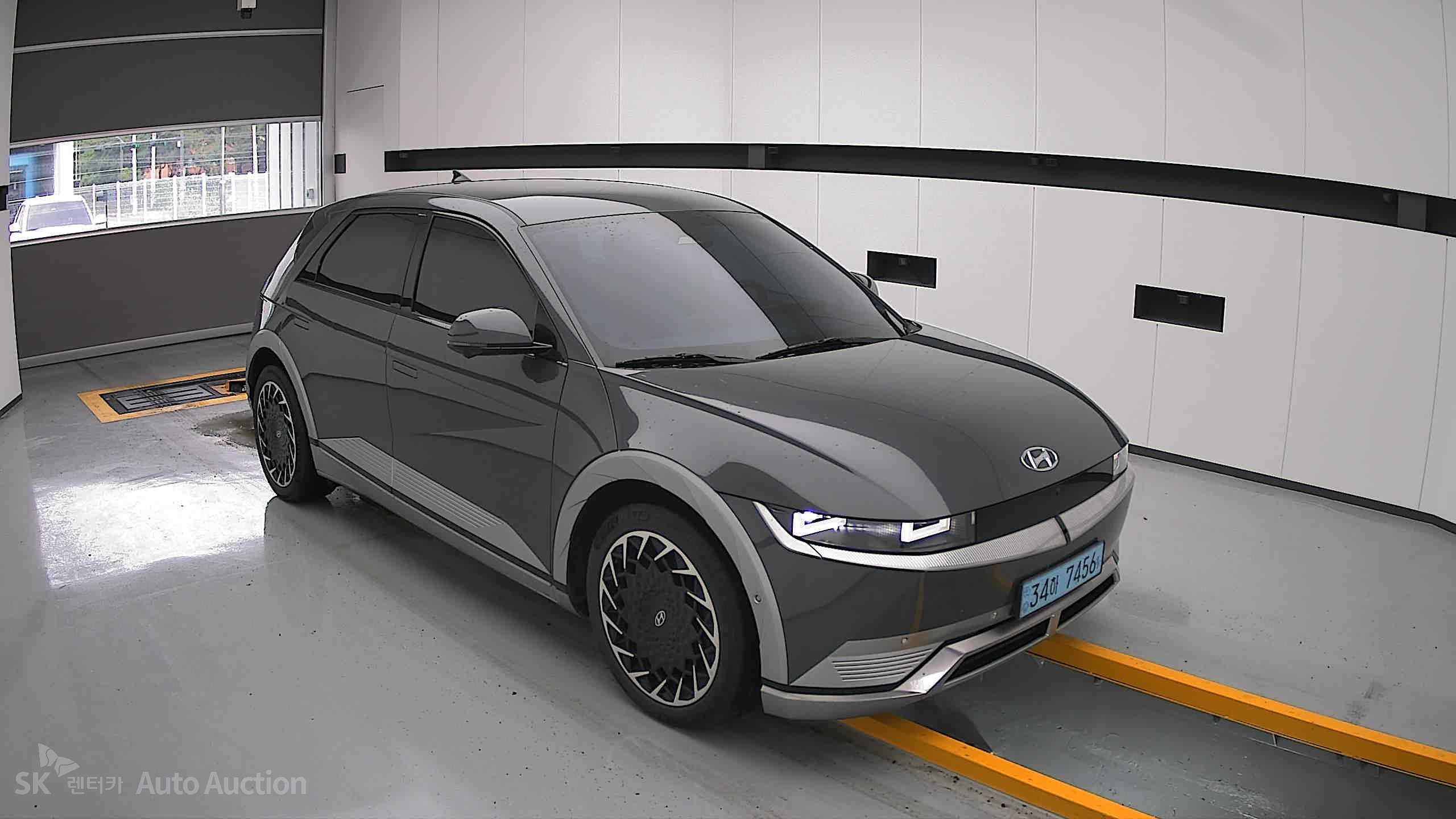 2023 - hyundai ioniq