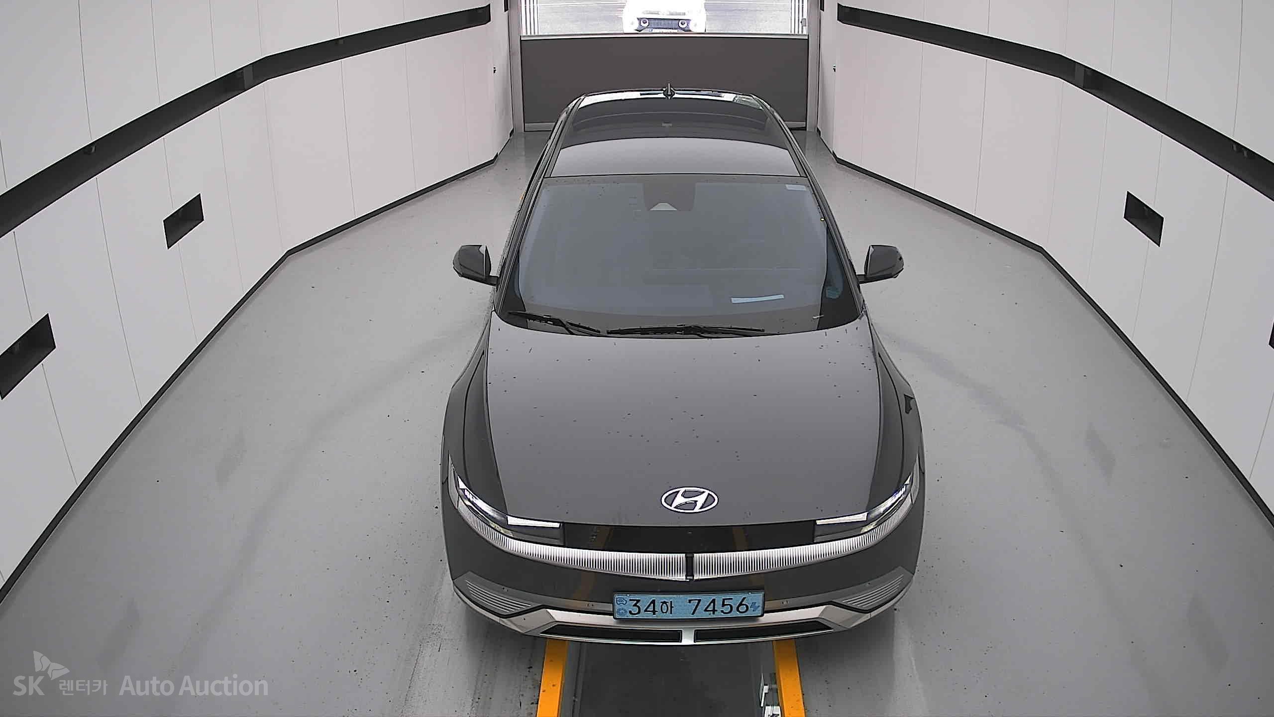 2023 - hyundai ioniq