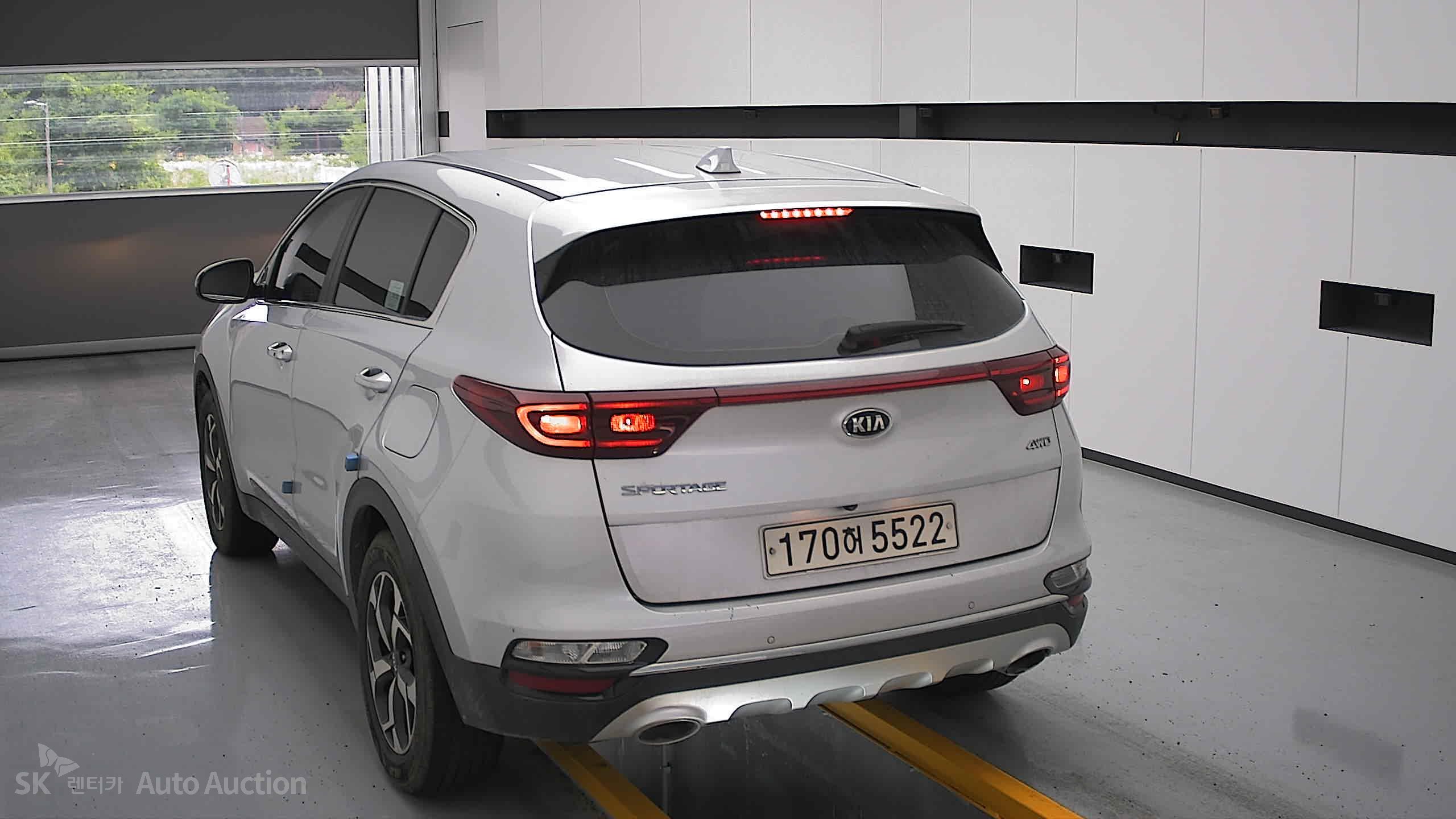 2022 - kia sportage