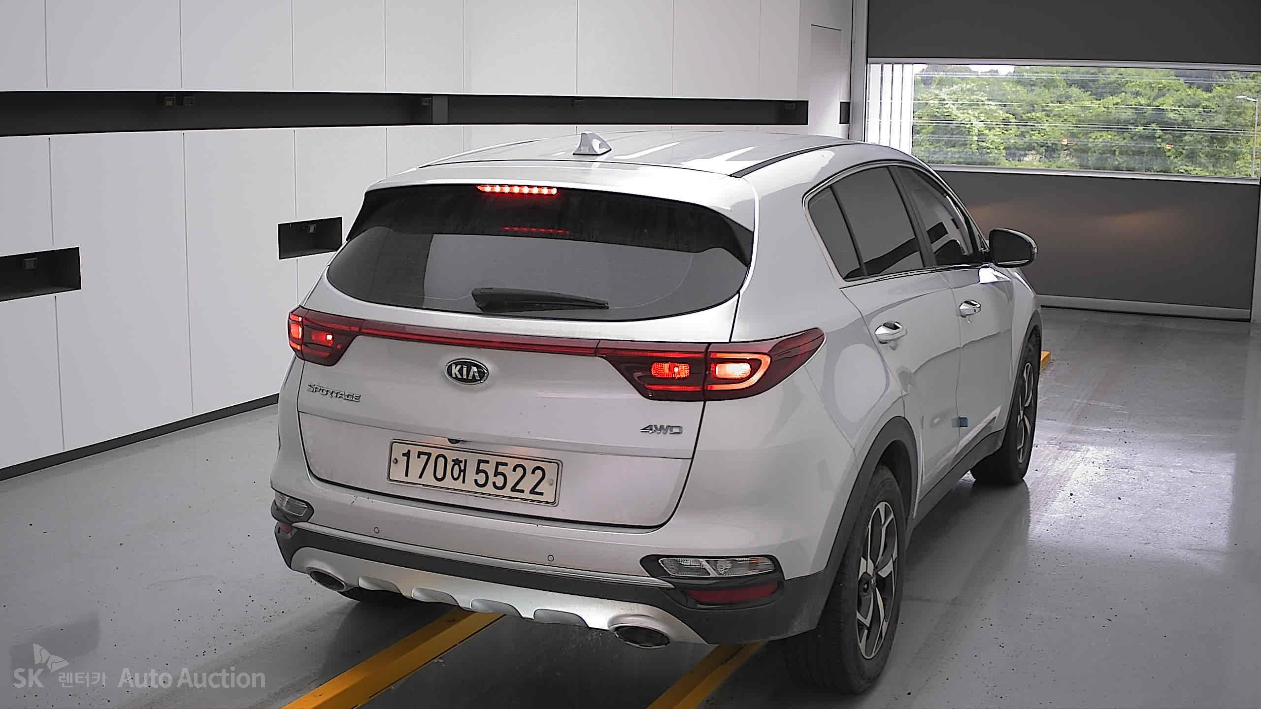 2022 - kia sportage