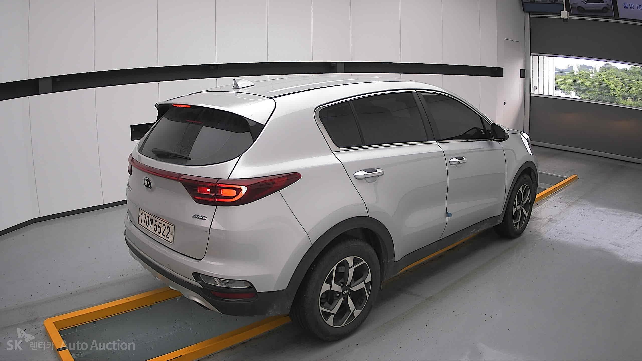 2022 - kia sportage
