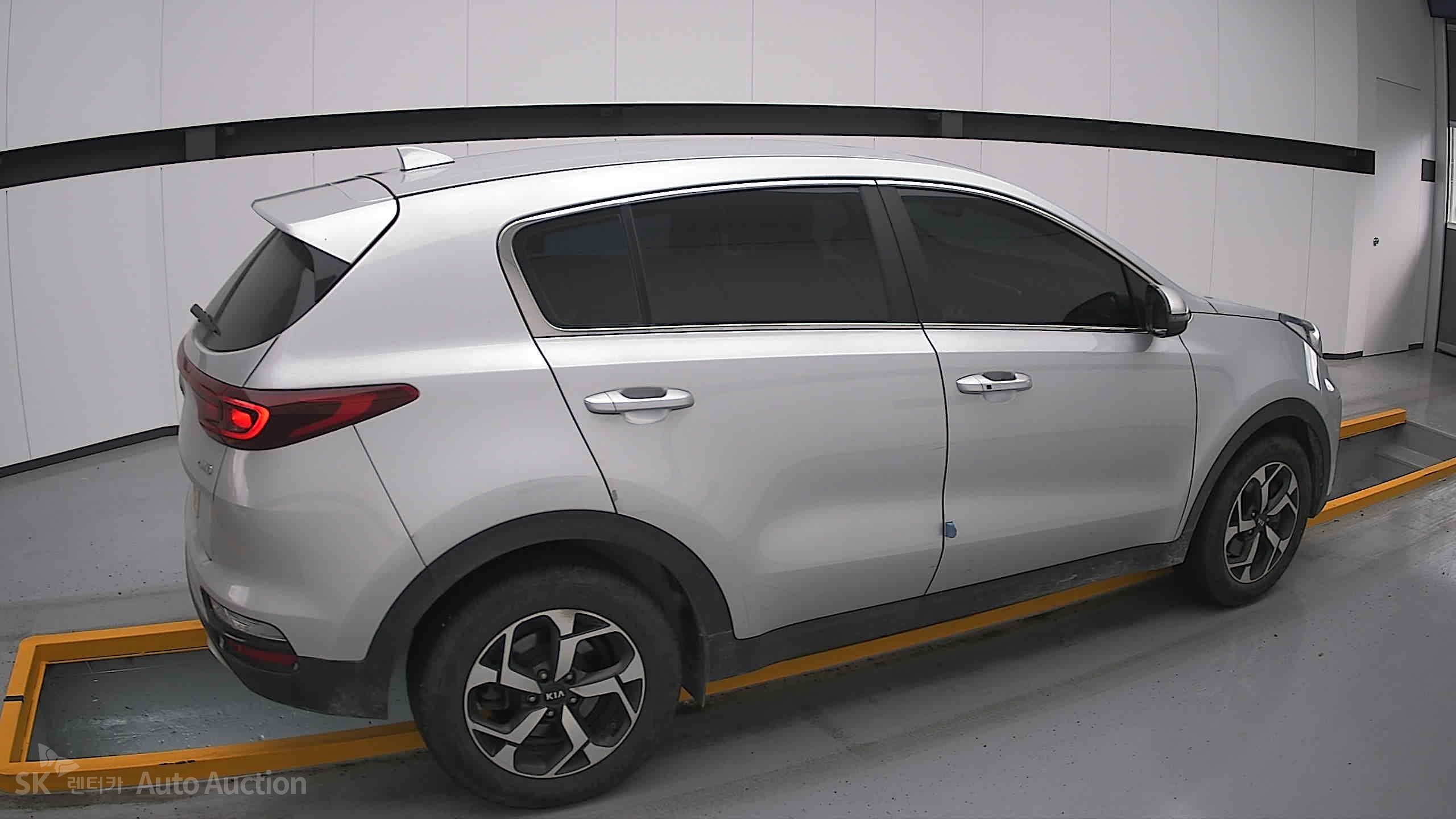 2022 - kia sportage