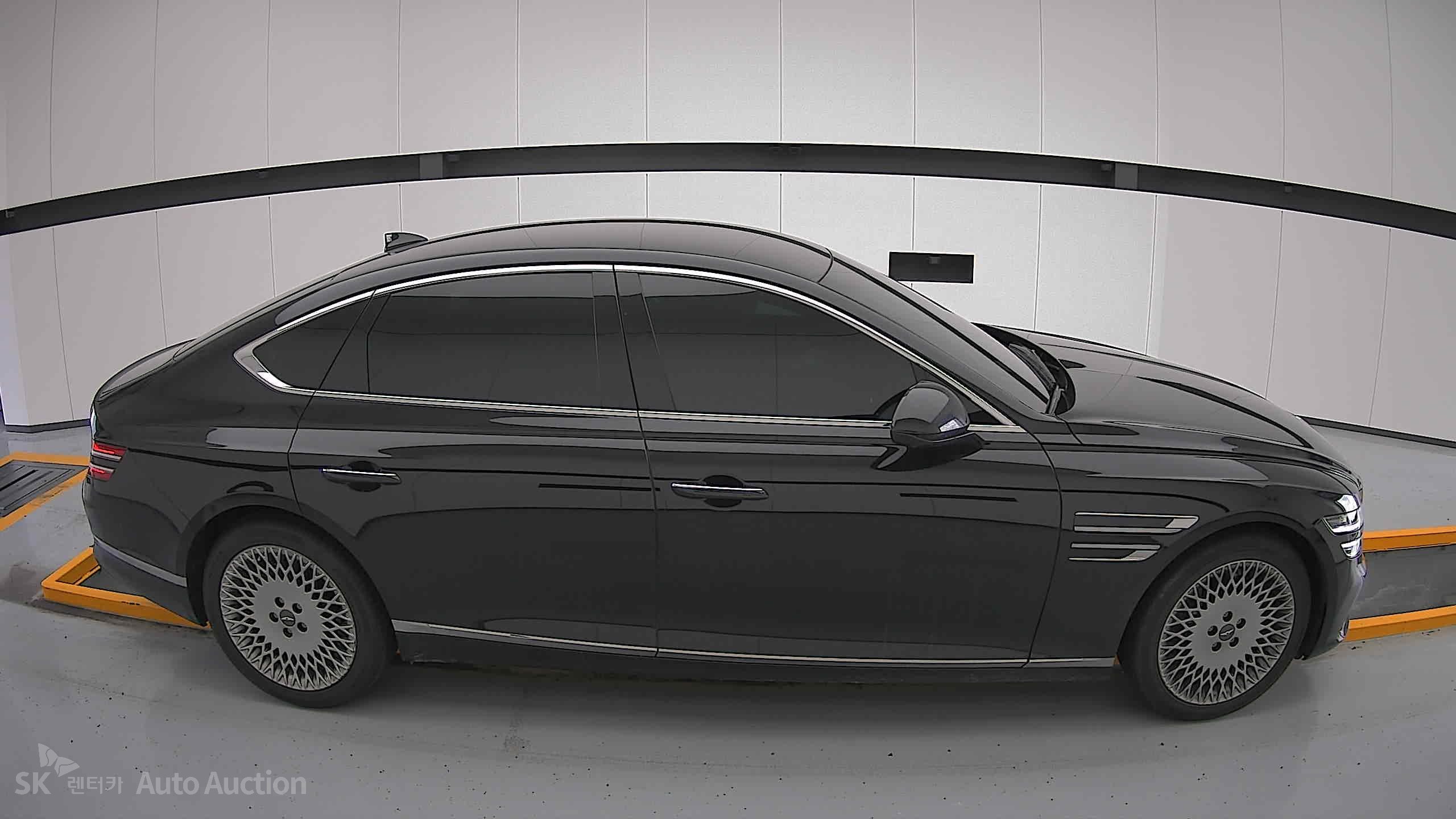 2022 - genesis g80