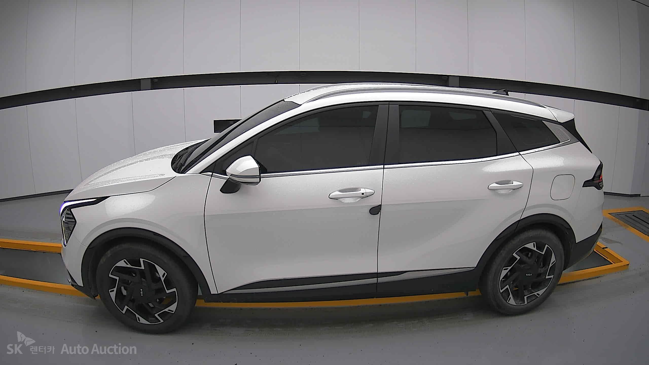 2022 - kia sportage