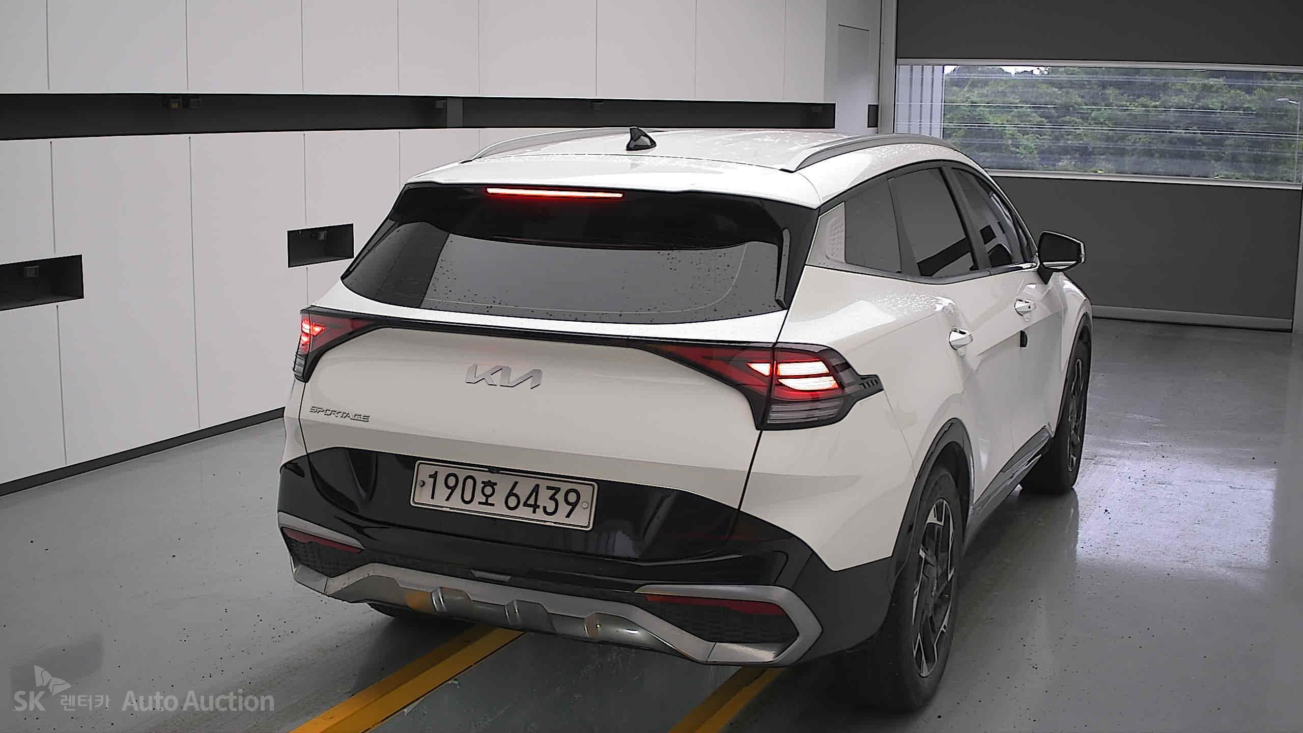 2022 - kia sportage