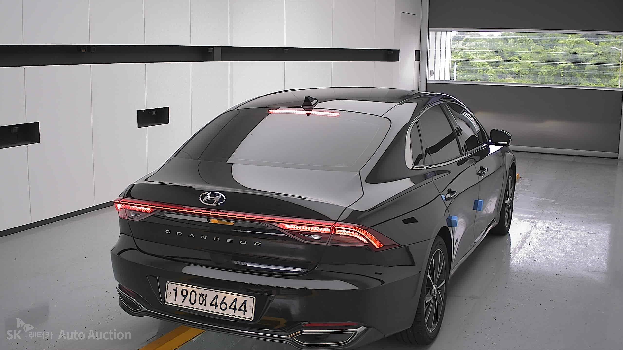 2022 - hyundai grandeur