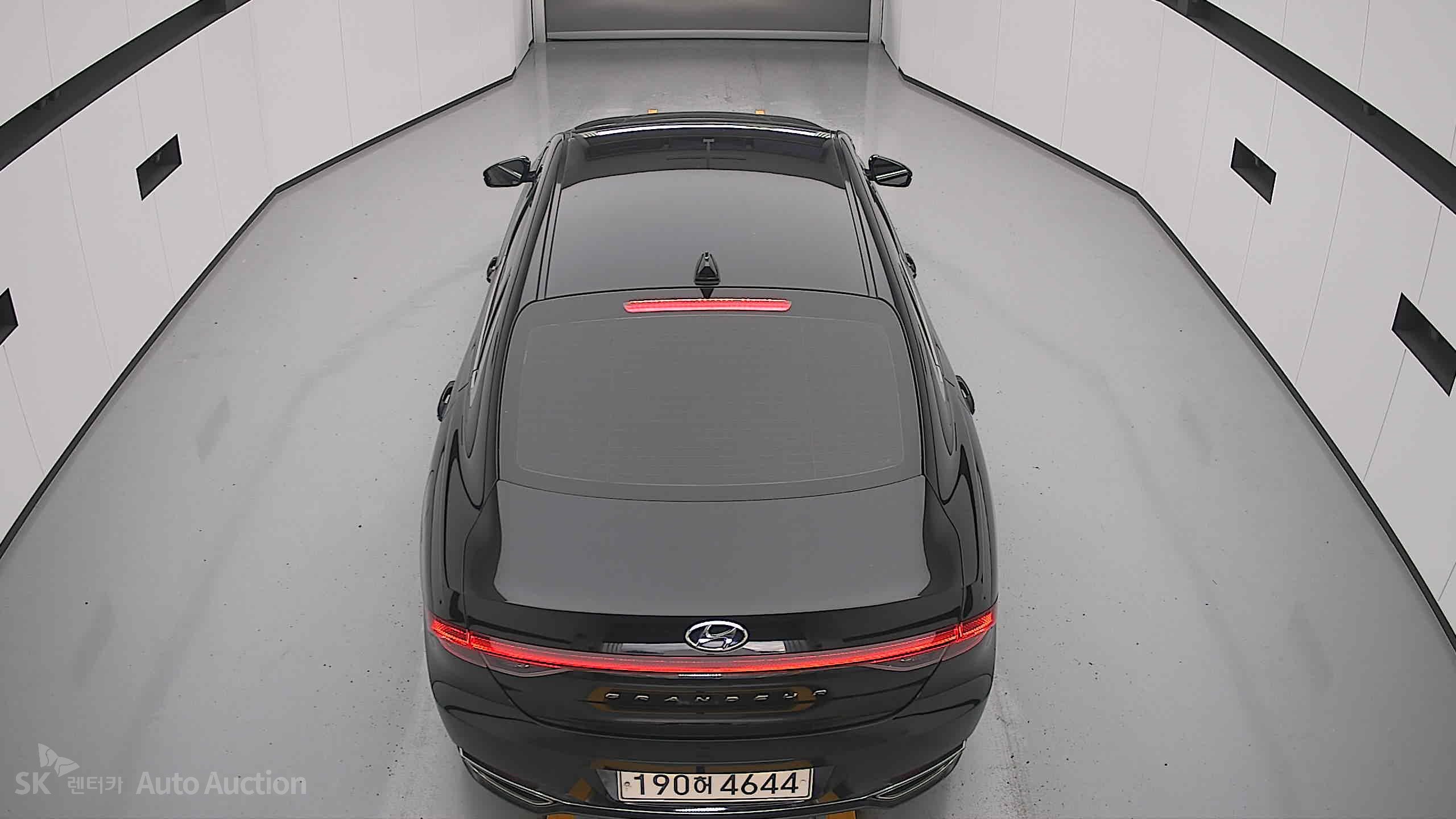 2022 - hyundai grandeur