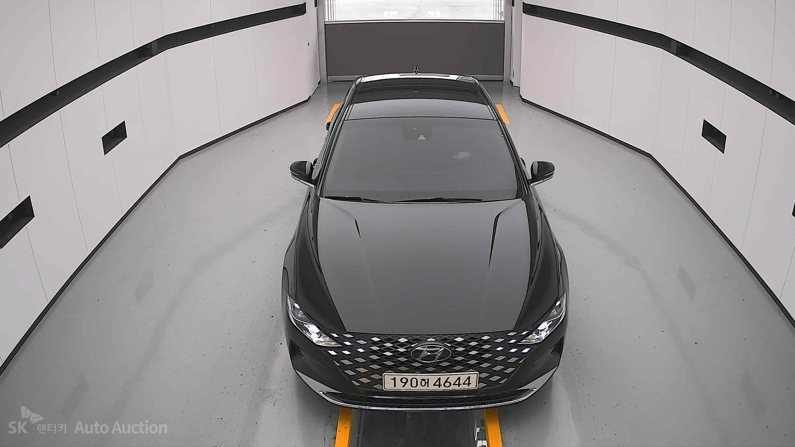 2022 - hyundai grandeur
