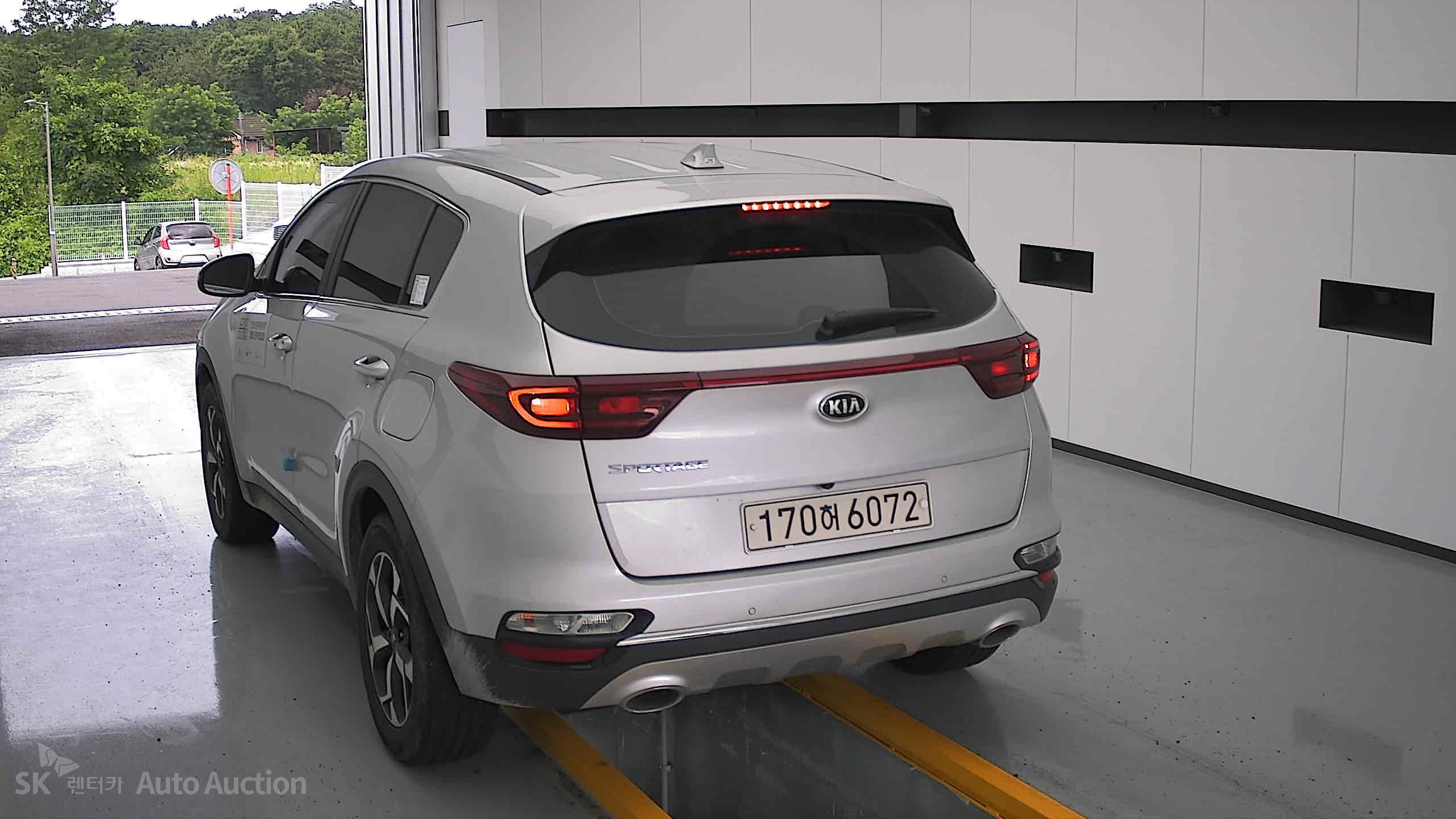 2022 - kia sportage