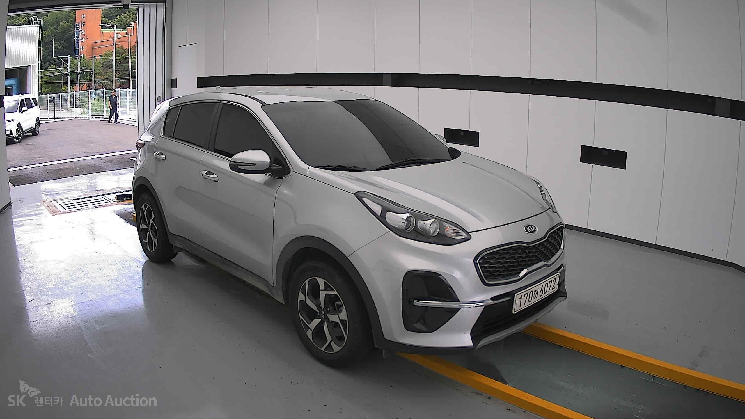 2022 - kia sportage