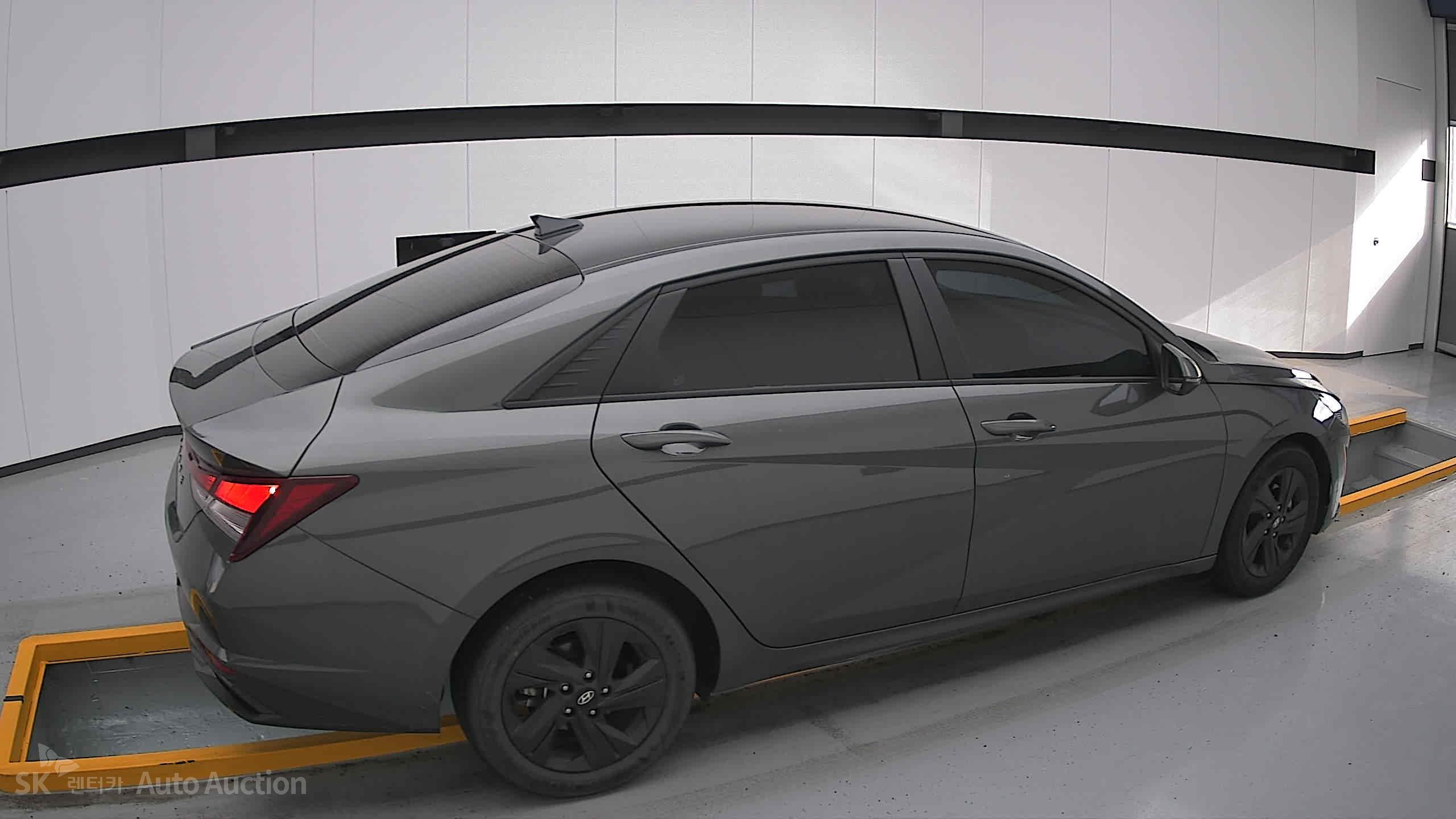 2023 - hyundai avante
