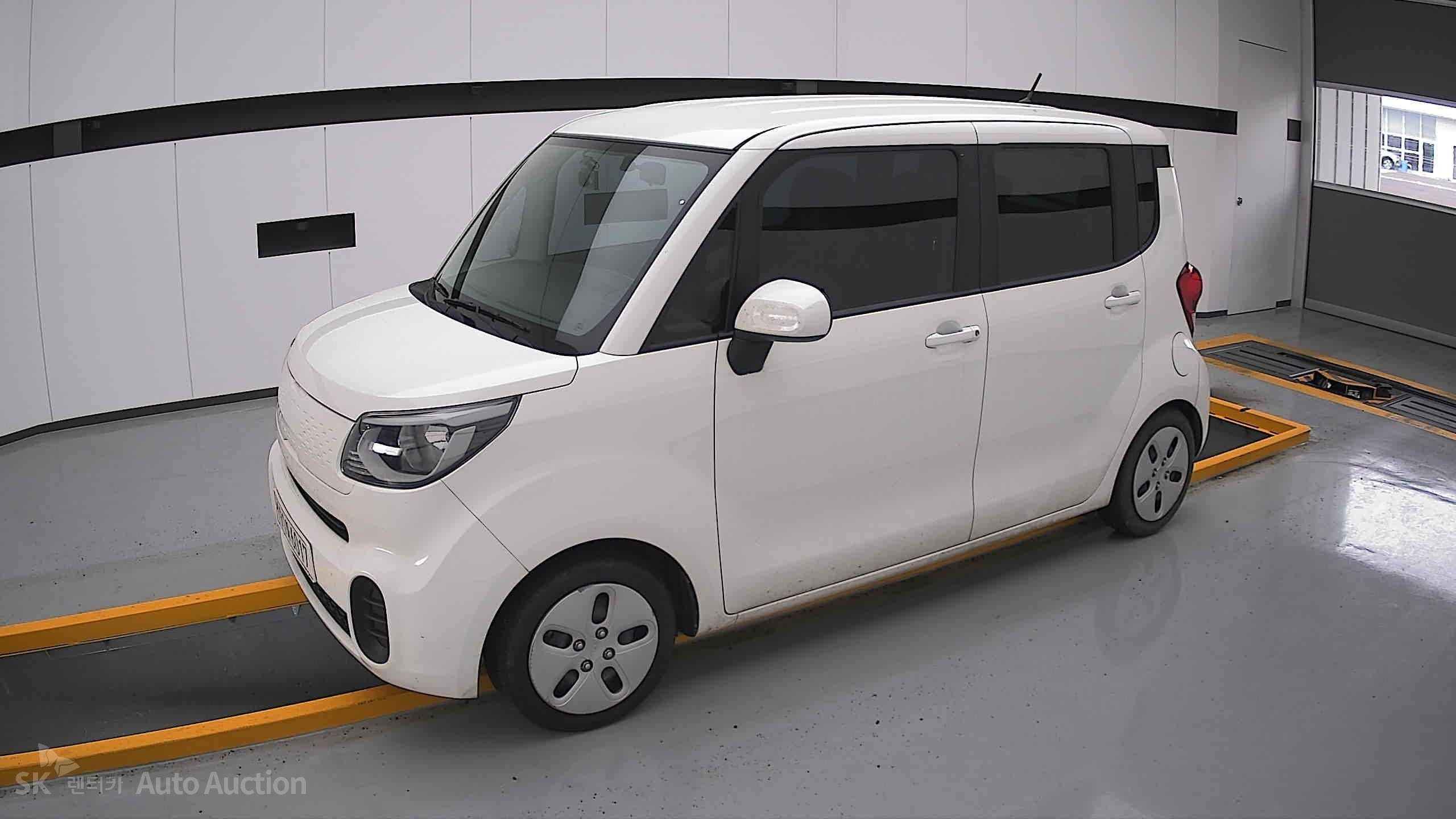 2022 - kia ray