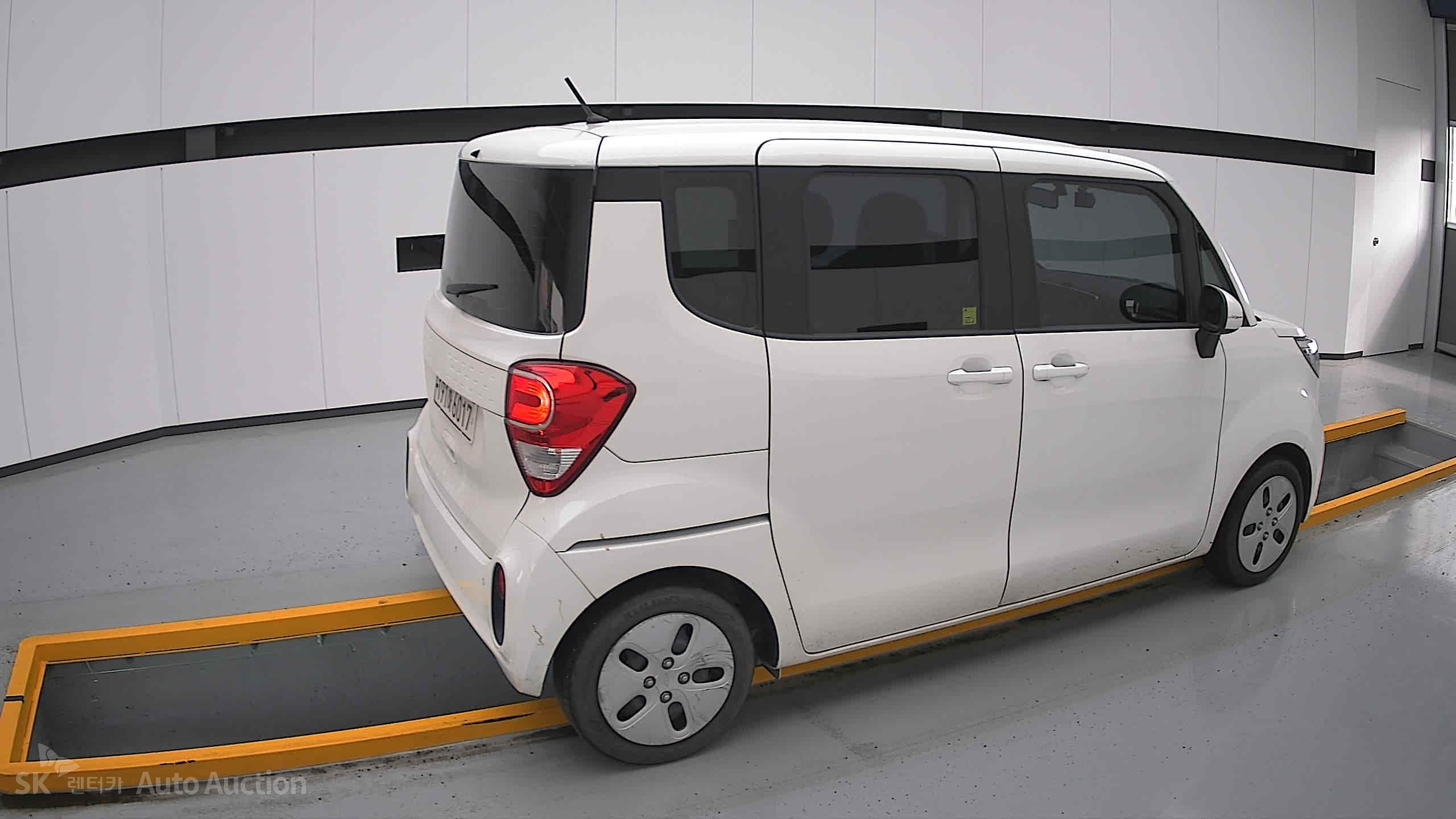 2022 - kia ray