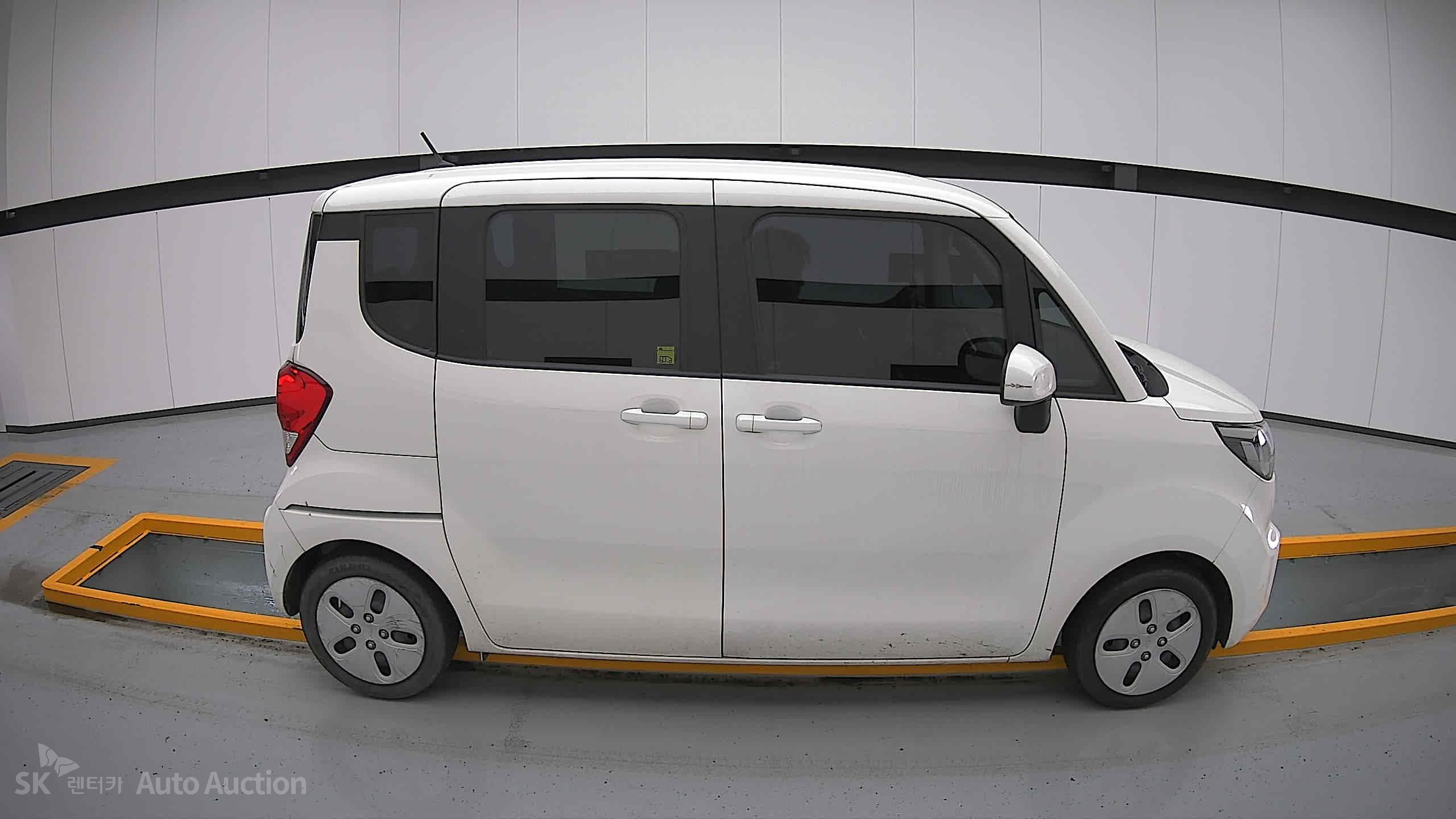 2022 - kia ray