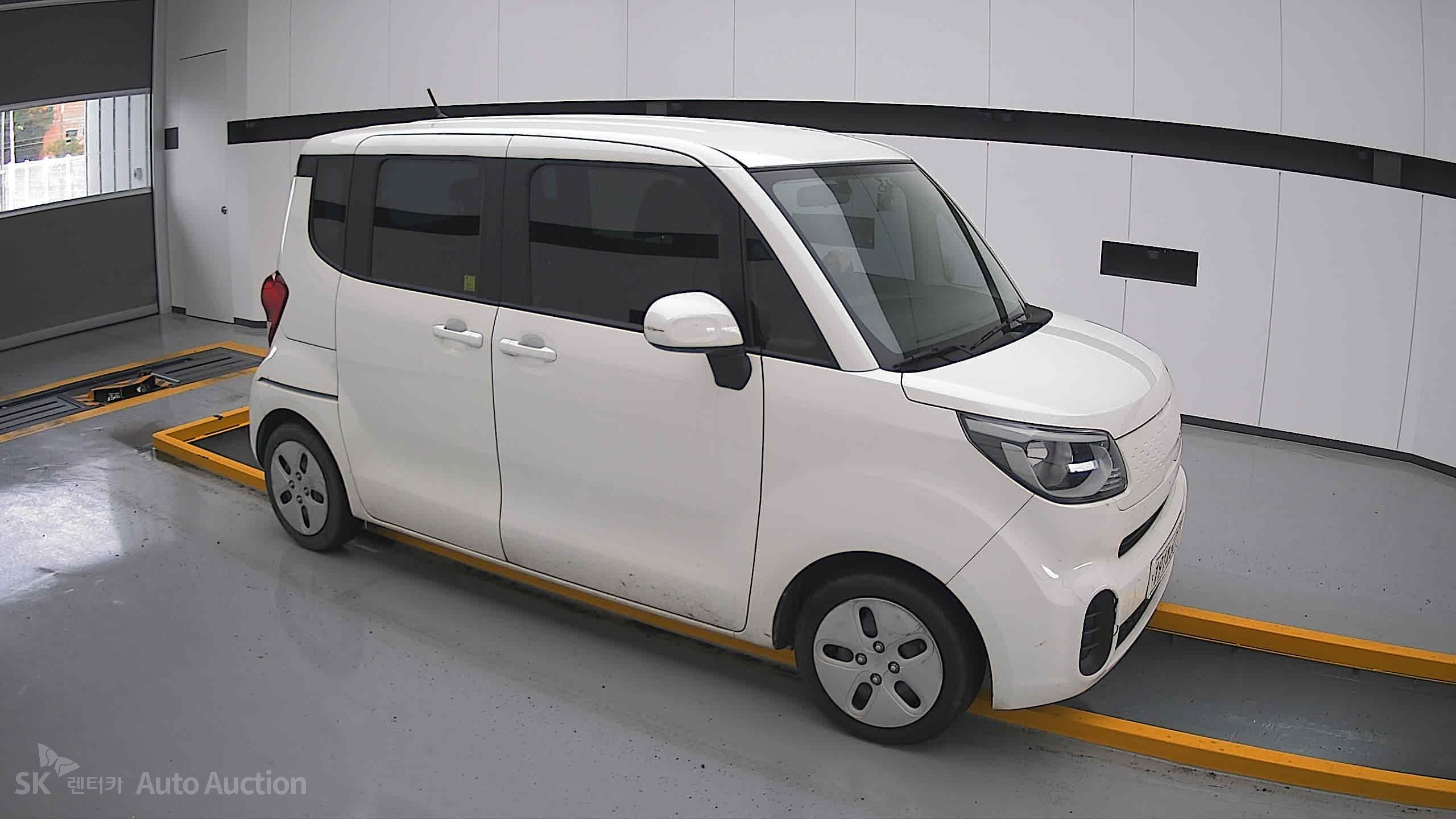 2022 - kia ray