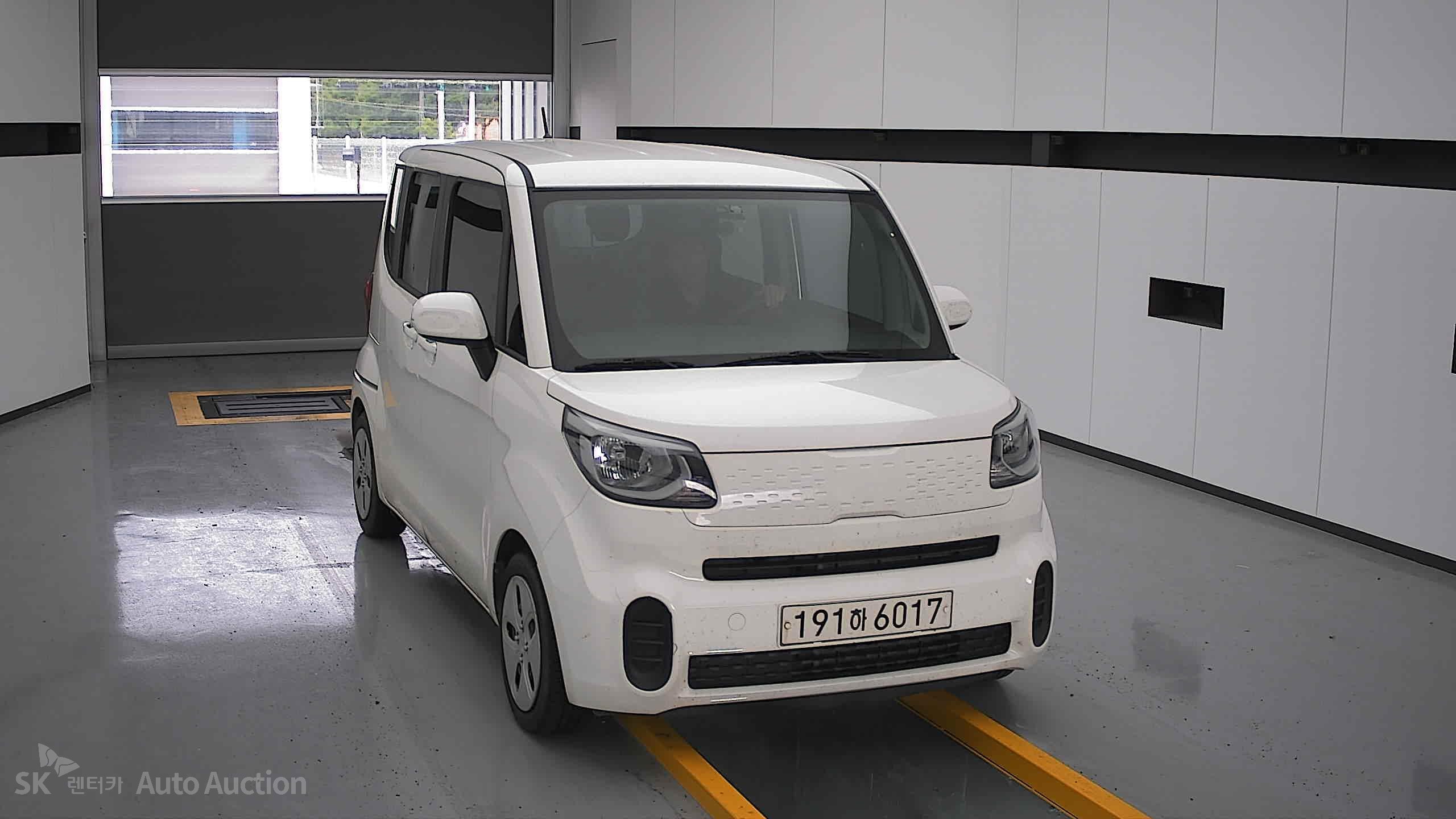2022 - kia ray