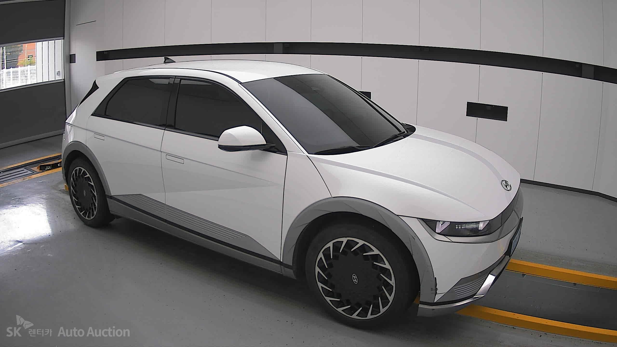 2022 - hyundai ioniq