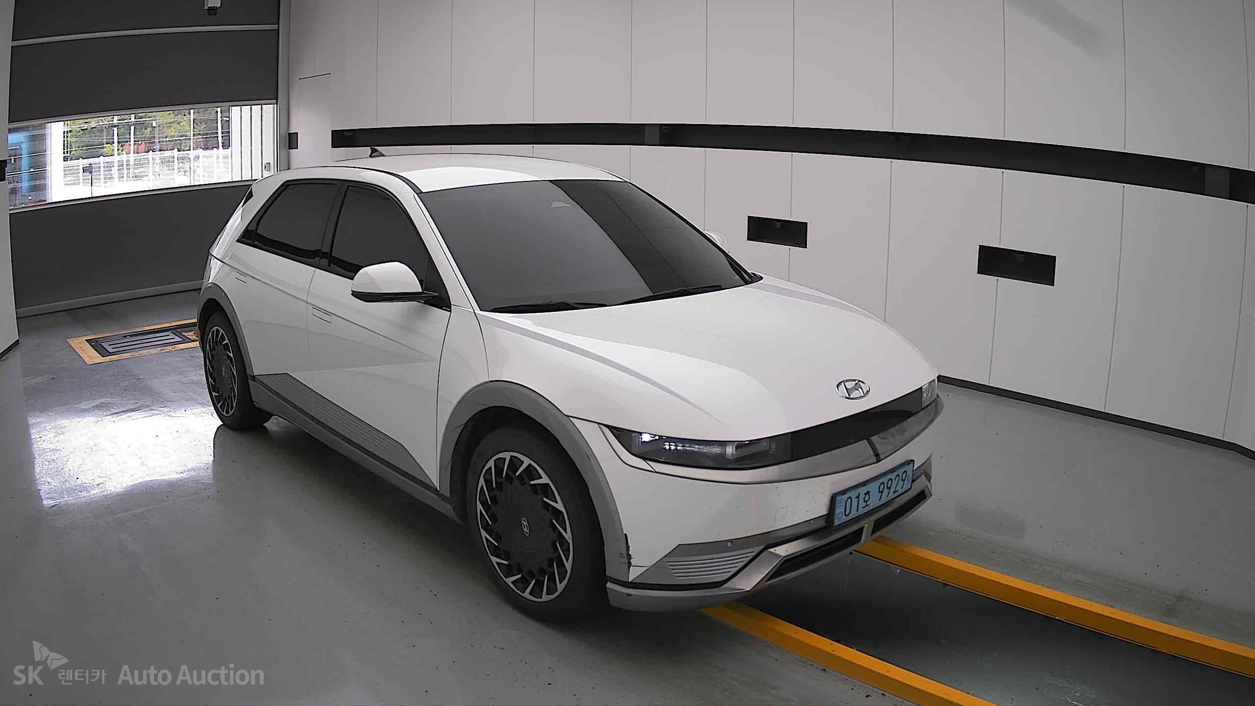 2022 - hyundai ioniq