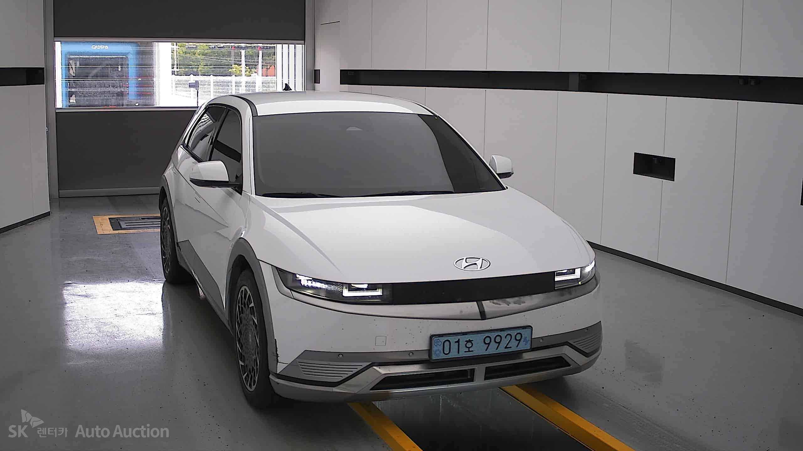 2022 - hyundai ioniq