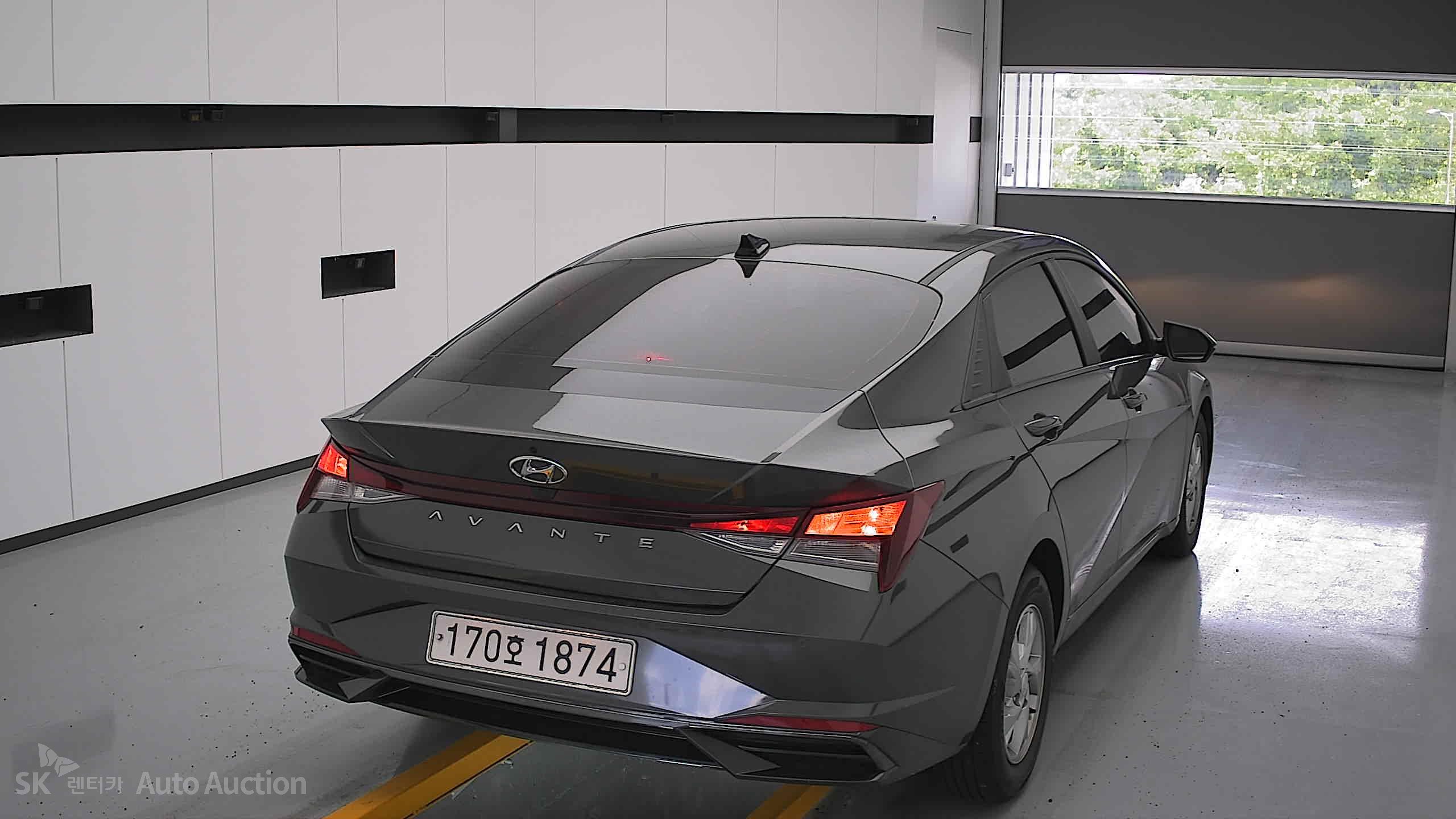 2021 - hyundai avante