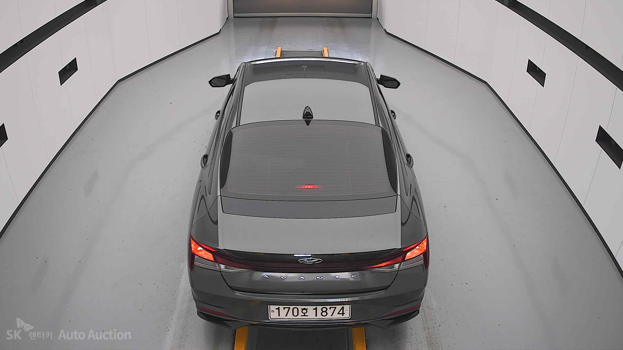 2021 - hyundai avante
