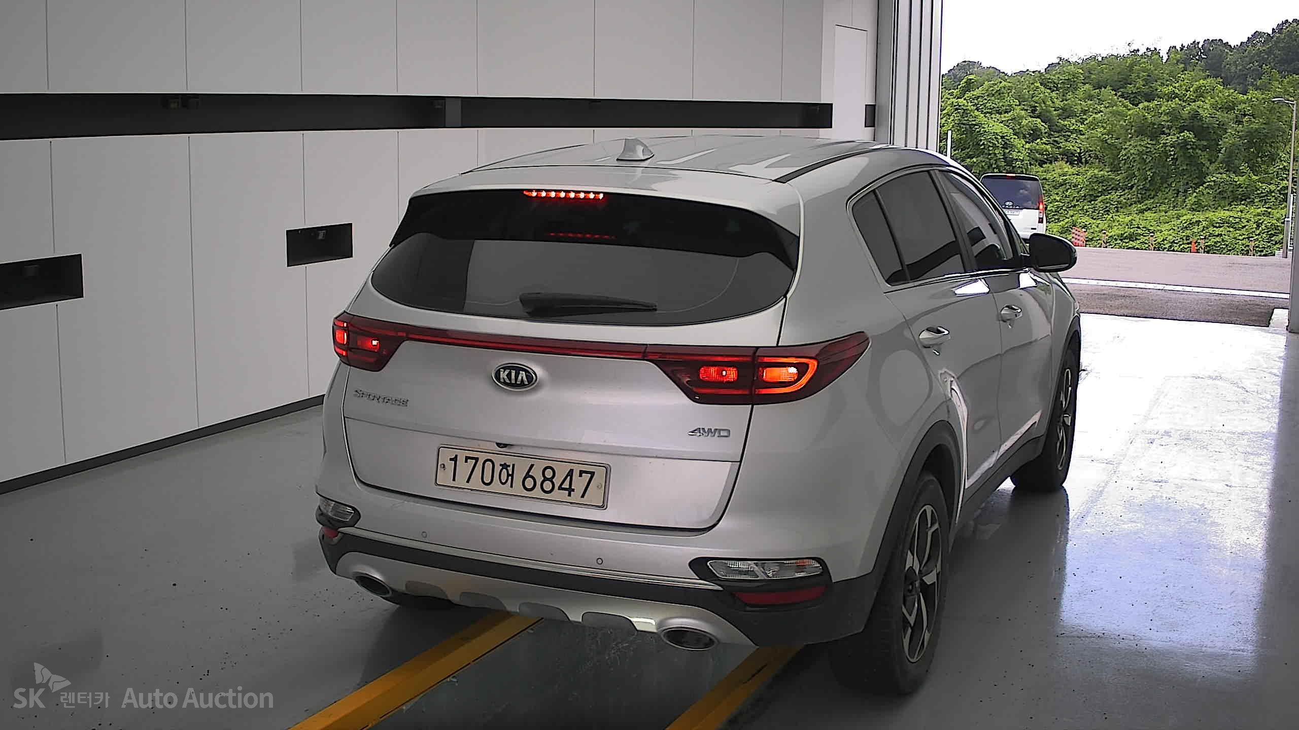 2022 - kia sportage