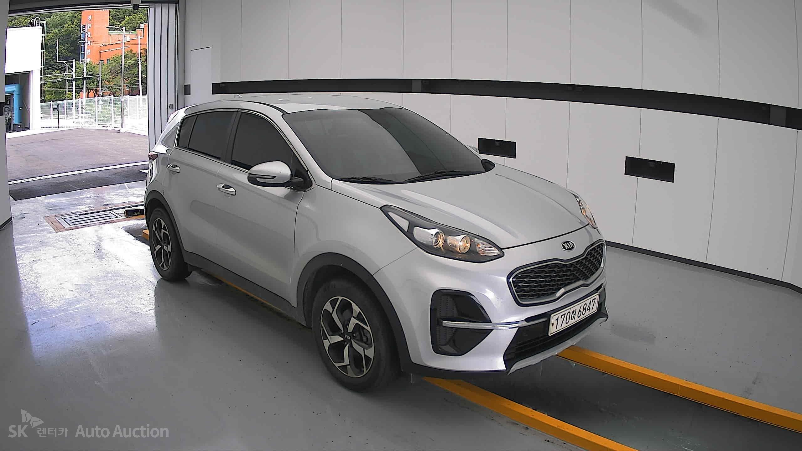 2022 - kia sportage