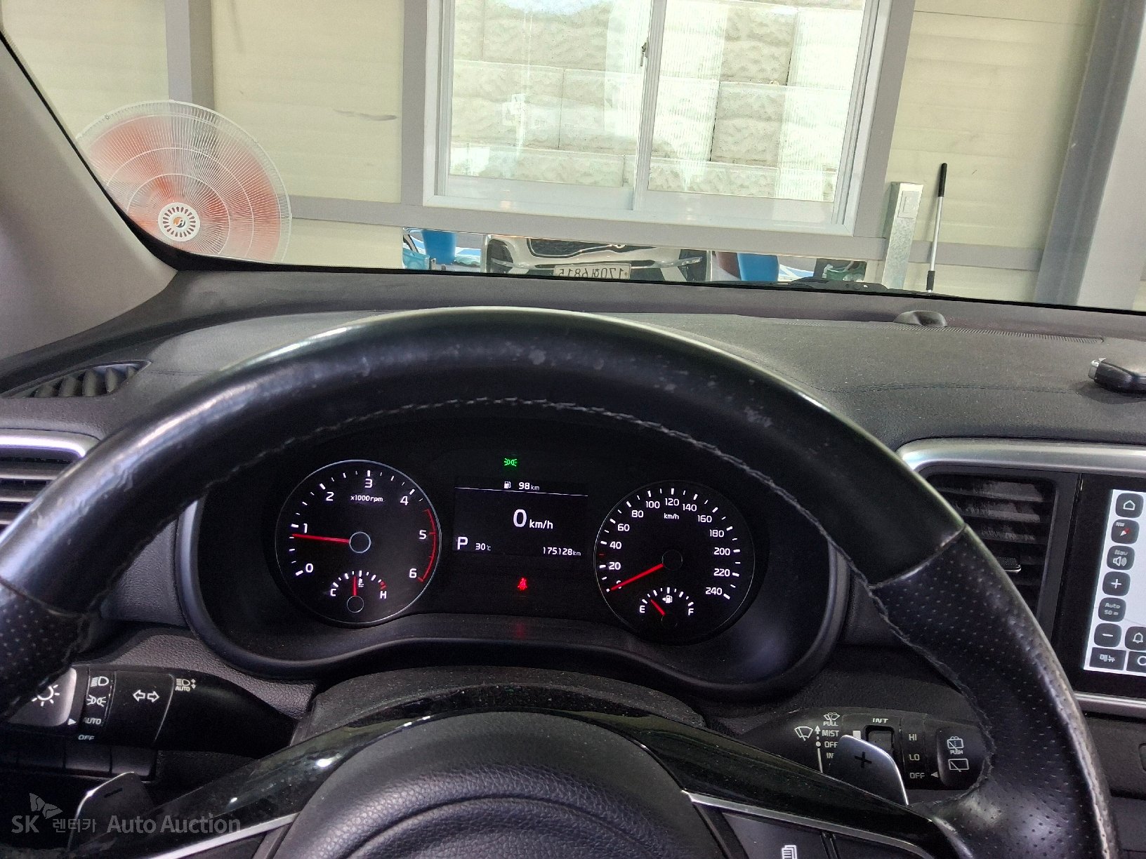 2022 - kia sportage
