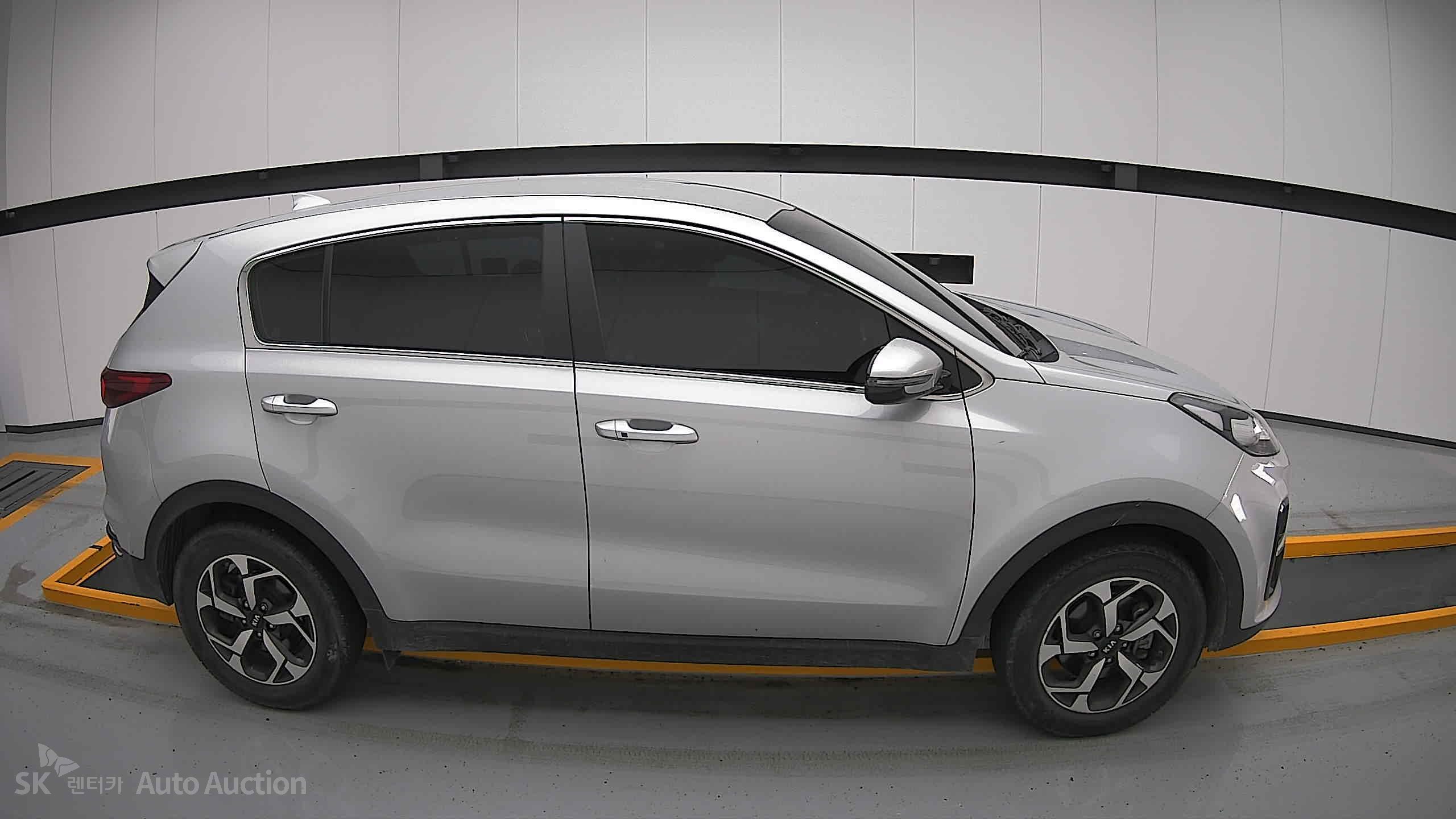 2022 - kia sportage