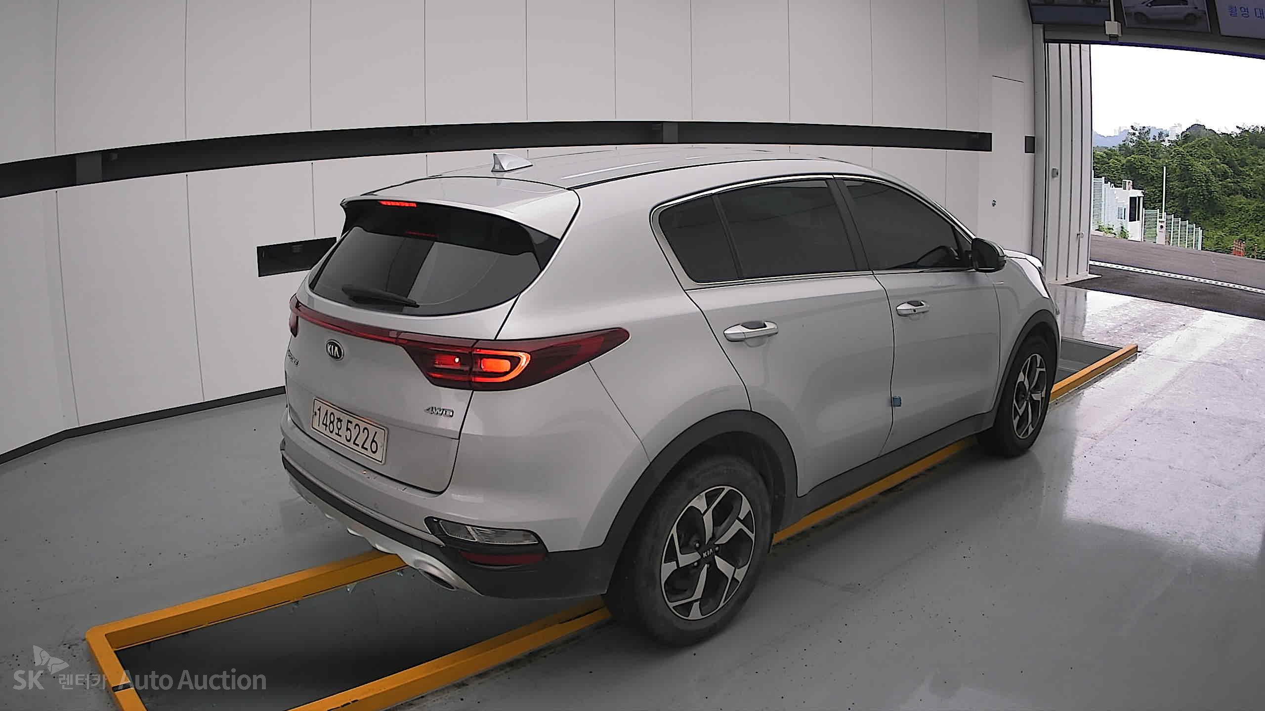 2022 - kia sportage