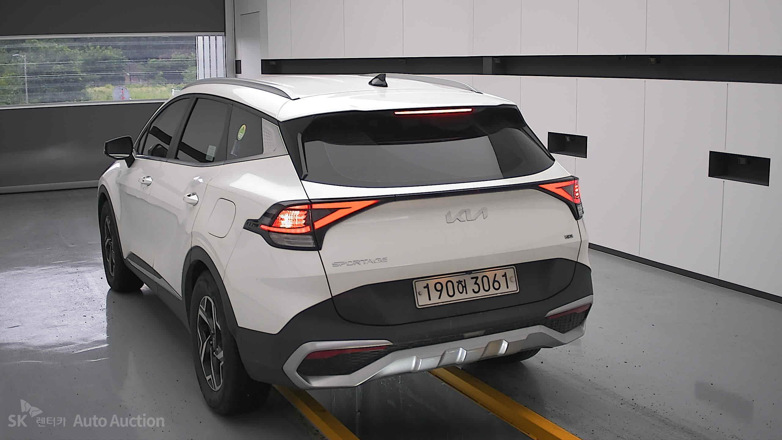 2022 - kia sportage