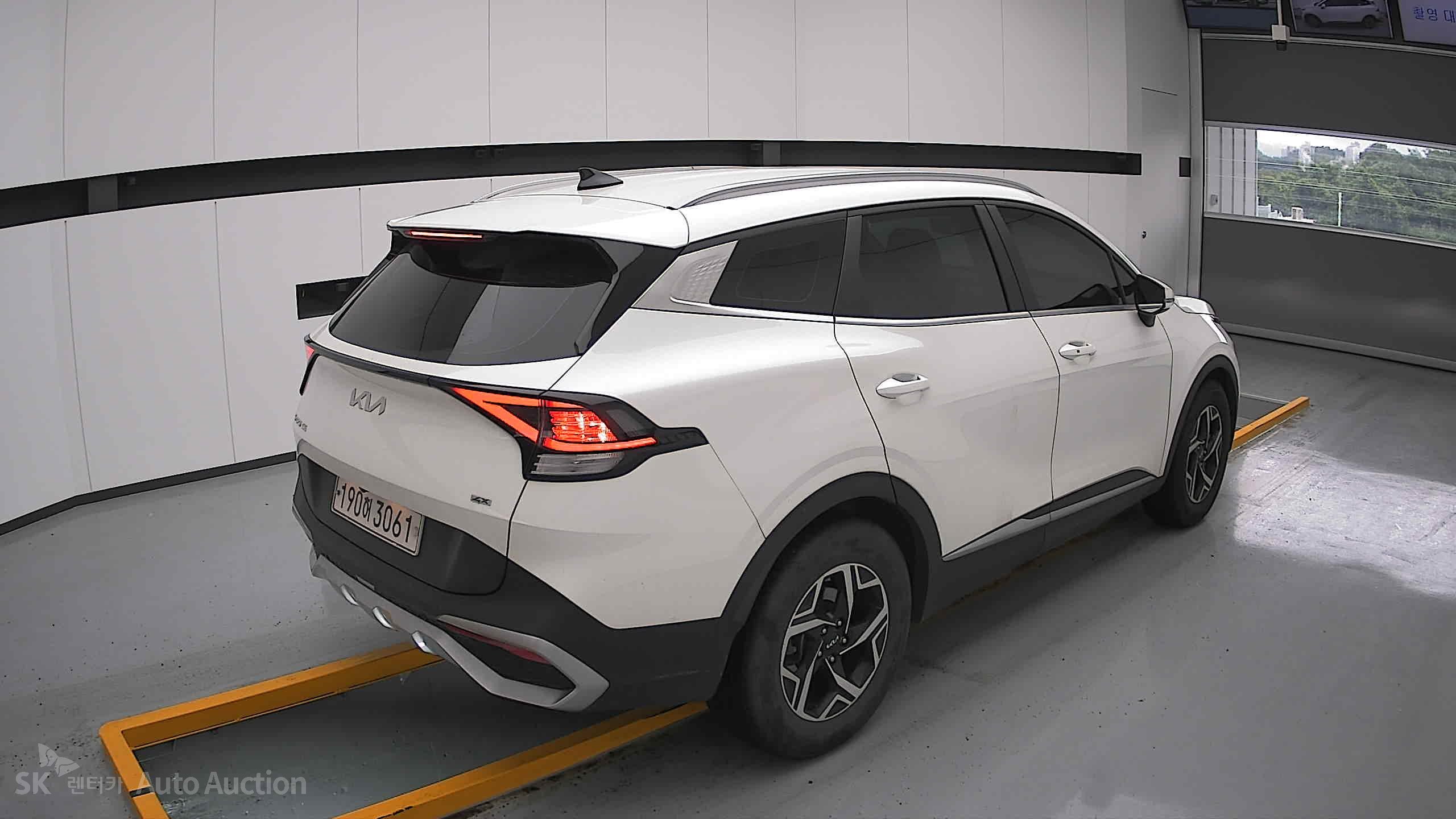 2022 - kia sportage