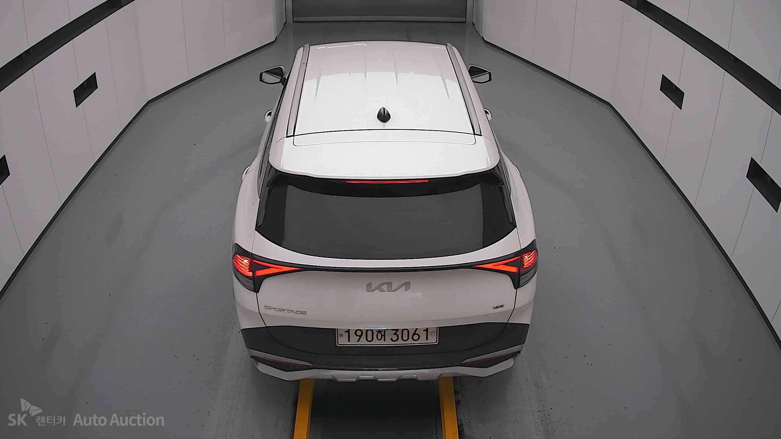 2022 - kia sportage
