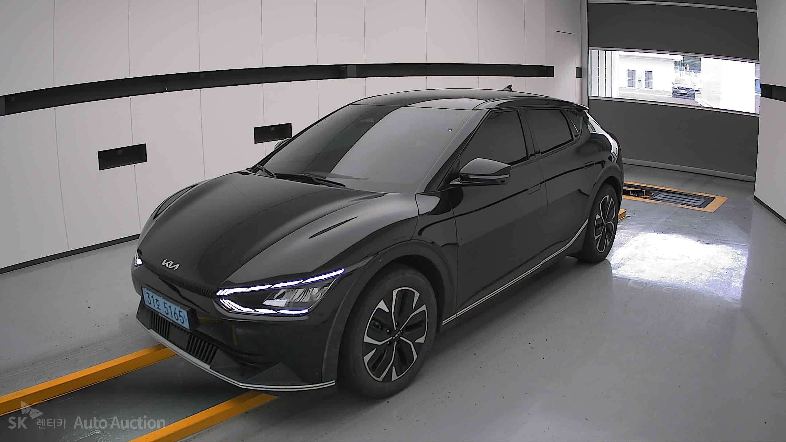 2022 - kia ev6