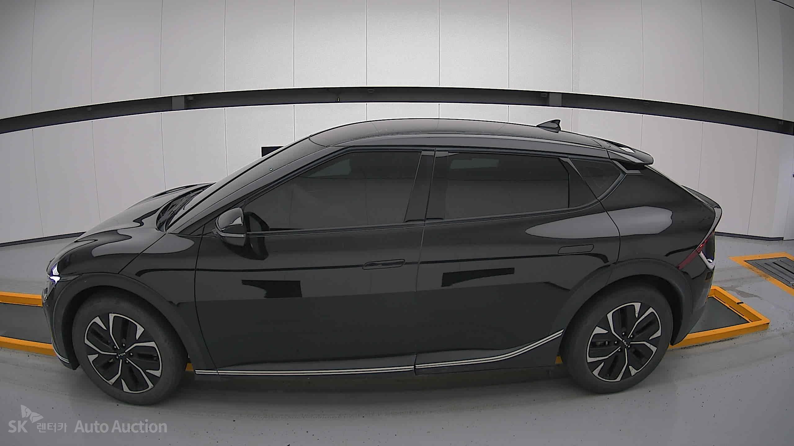 2022 - kia ev6