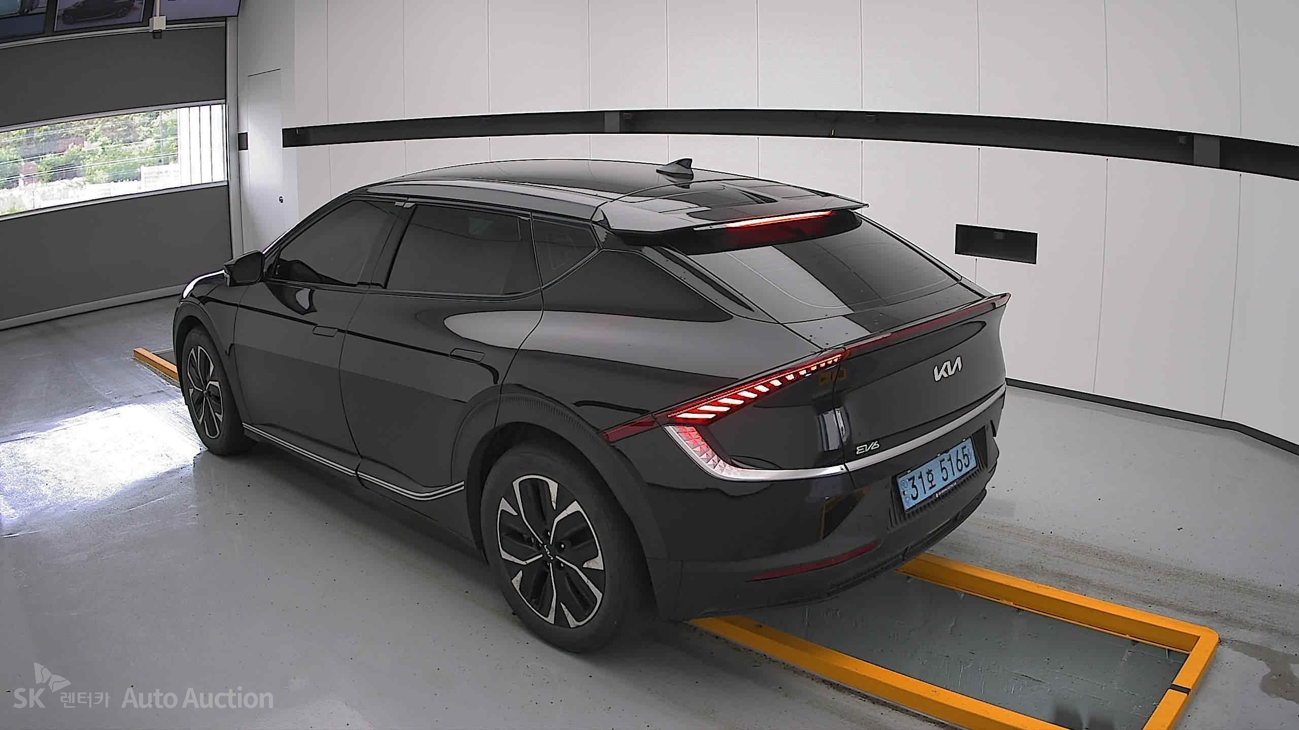 2022 - kia ev6