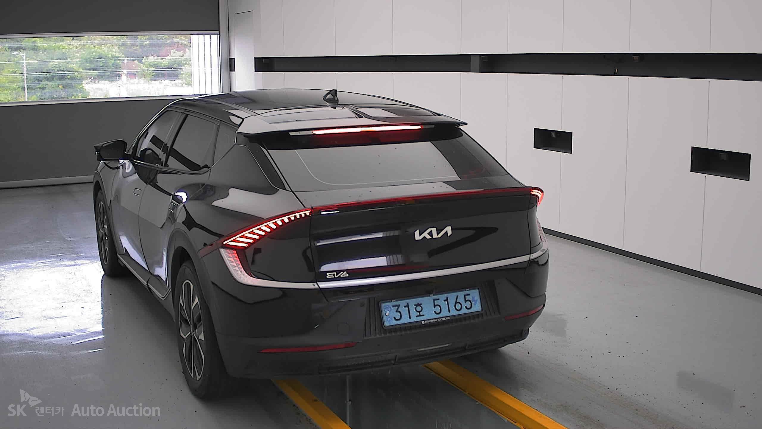 2022 - kia ev6
