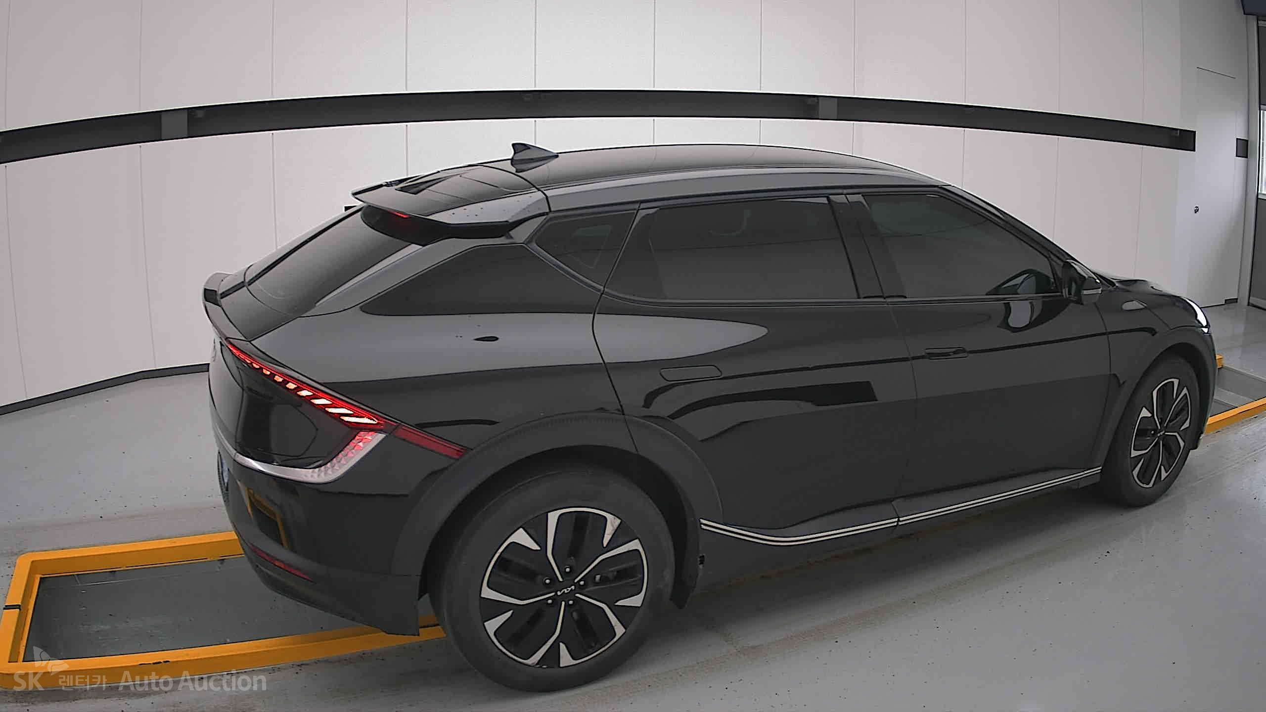 2022 - kia ev6