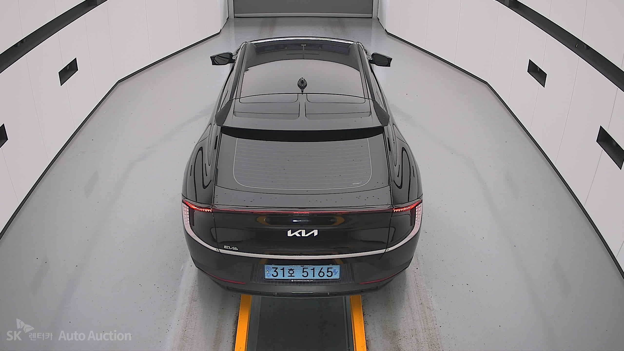 2022 - kia ev6