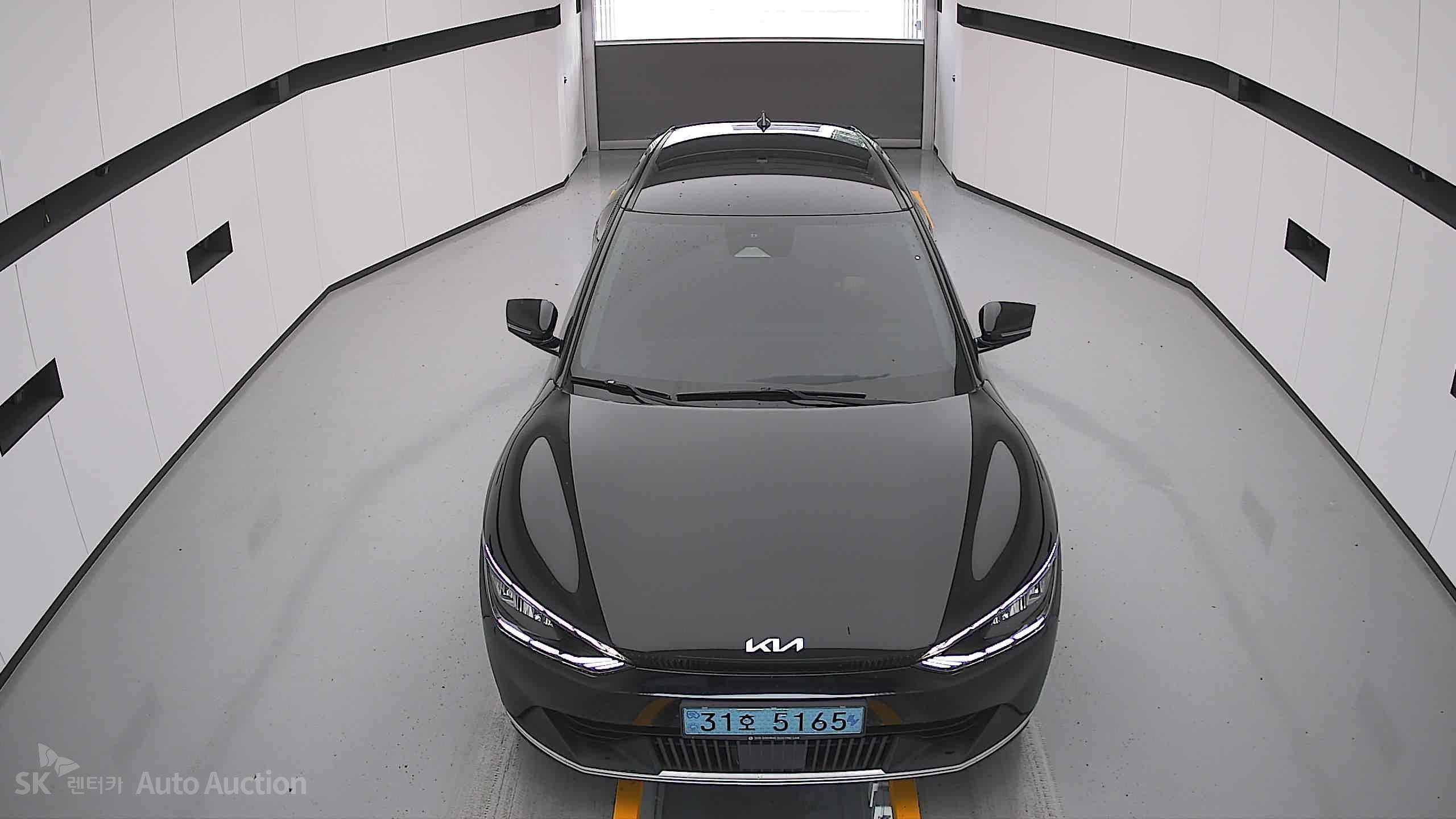 2022 - kia ev6