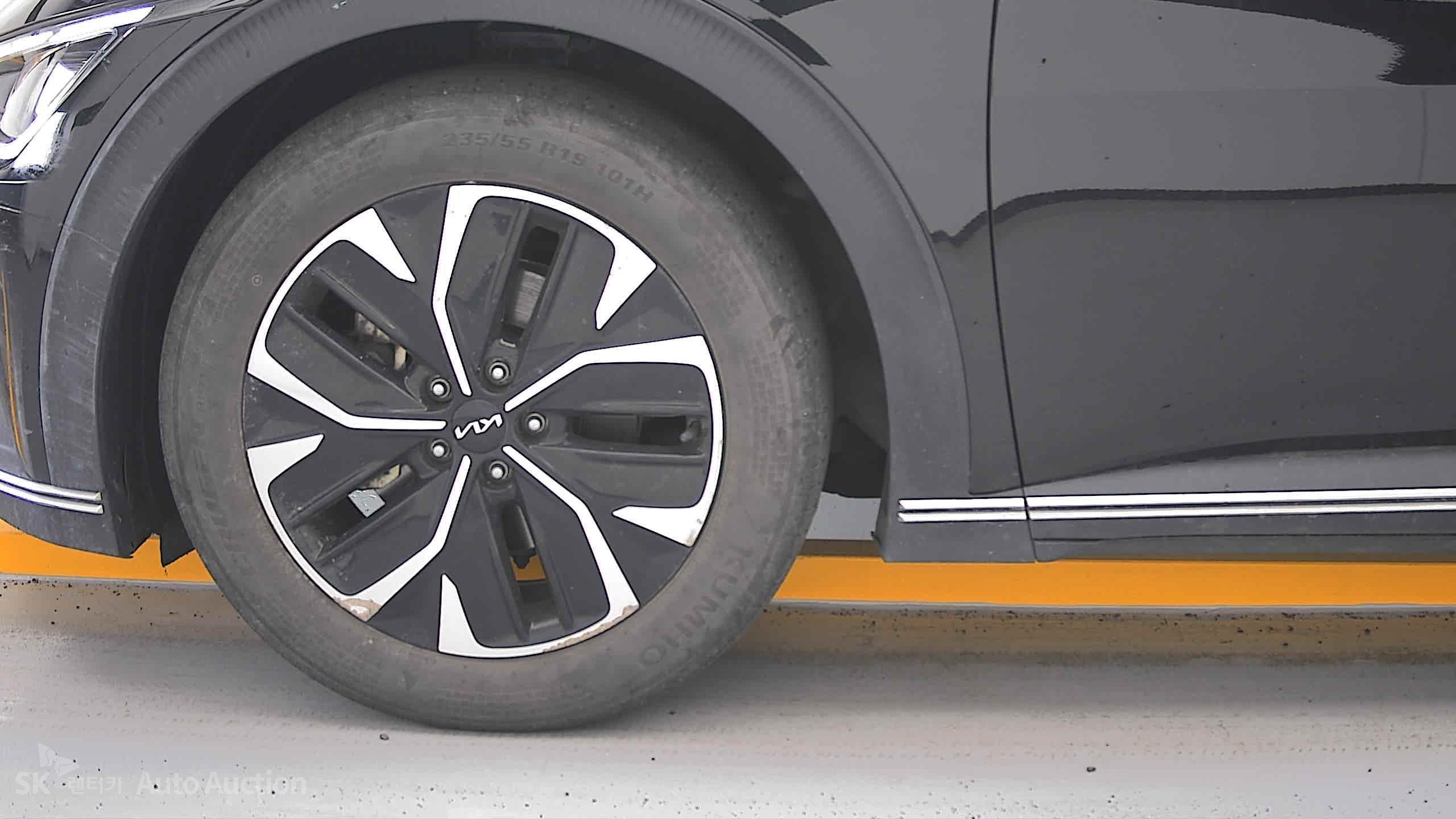 2022 - kia ev6