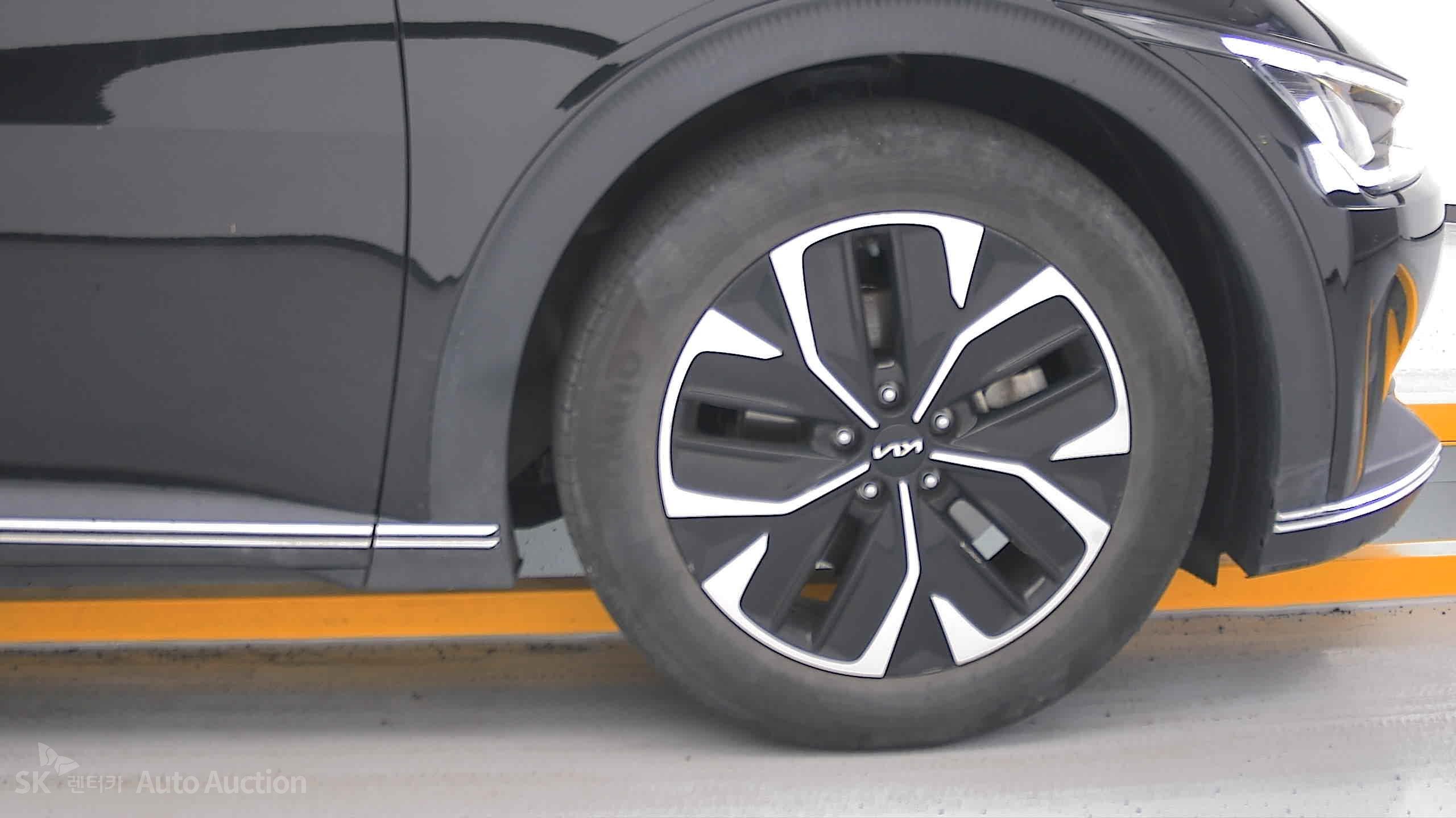 2022 - kia ev6