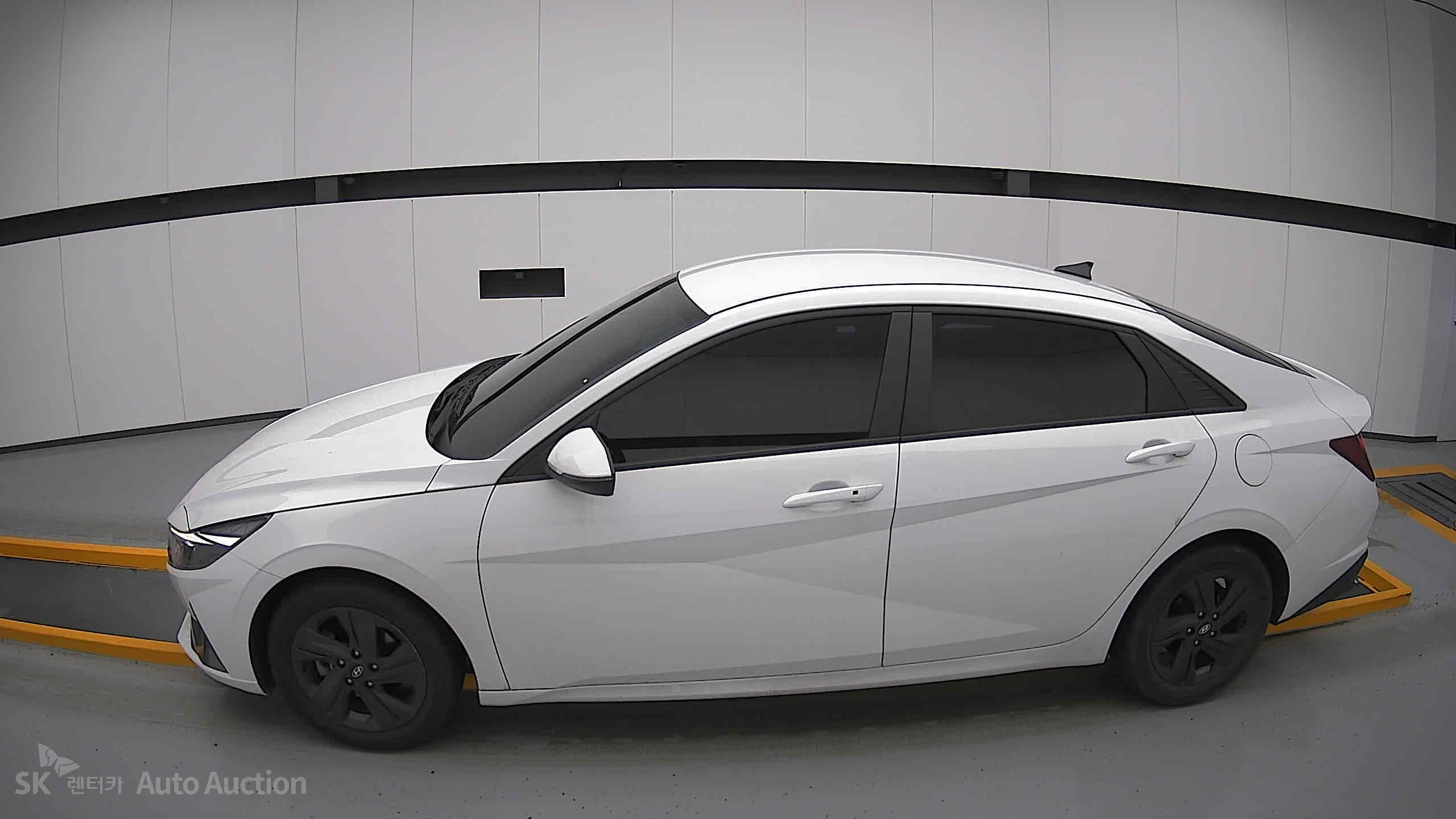 2023 - hyundai avante