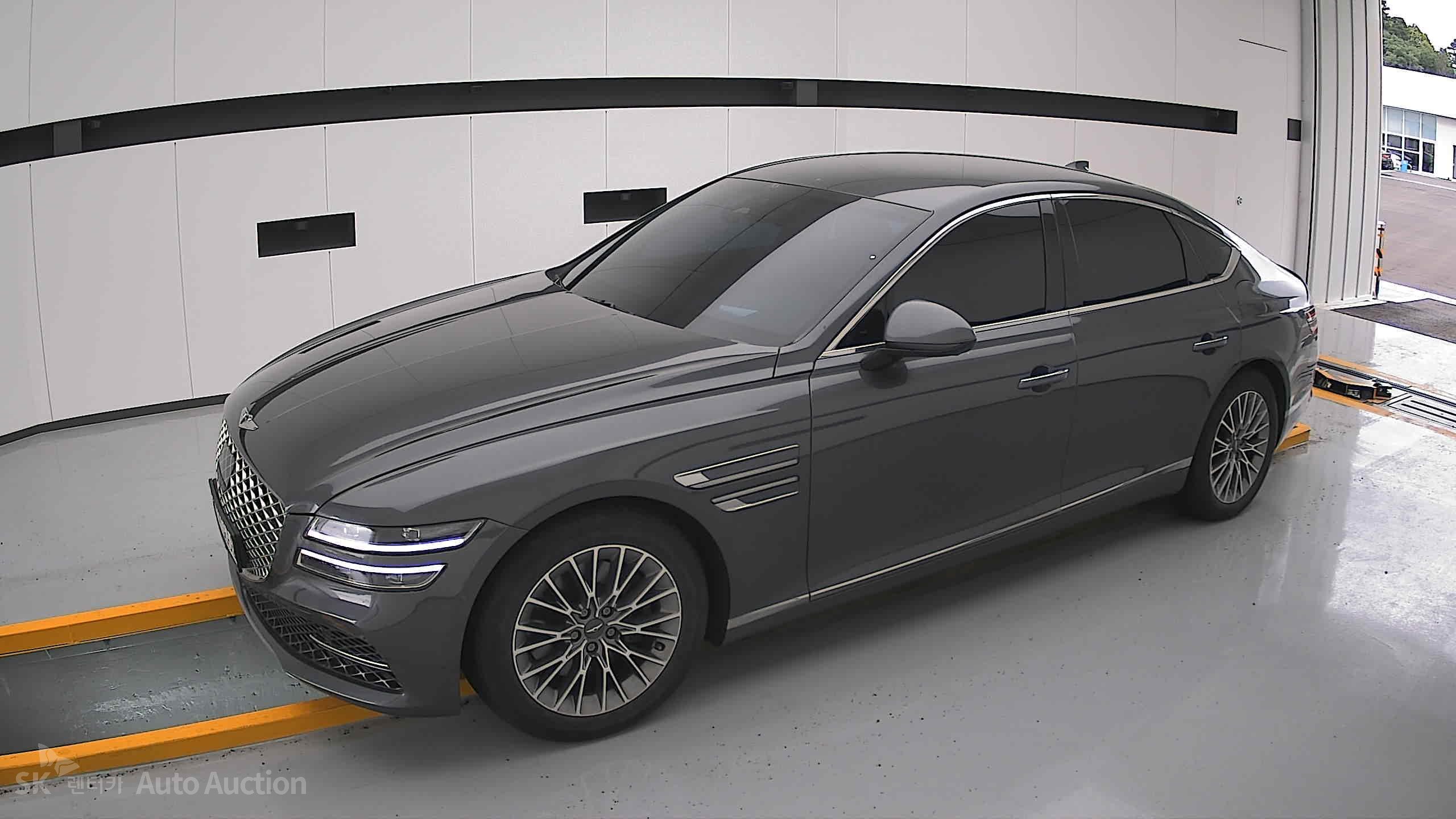 2021 - genesis g80