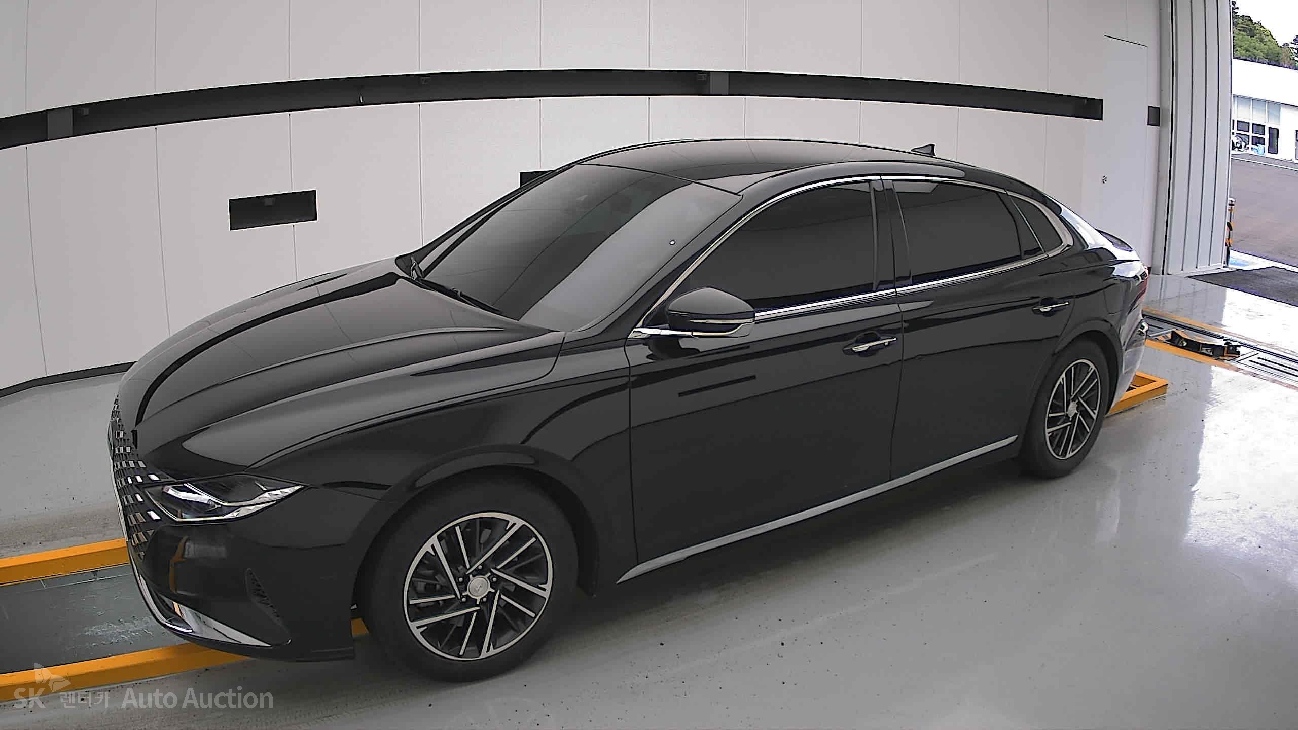 2021 - hyundai grandeur