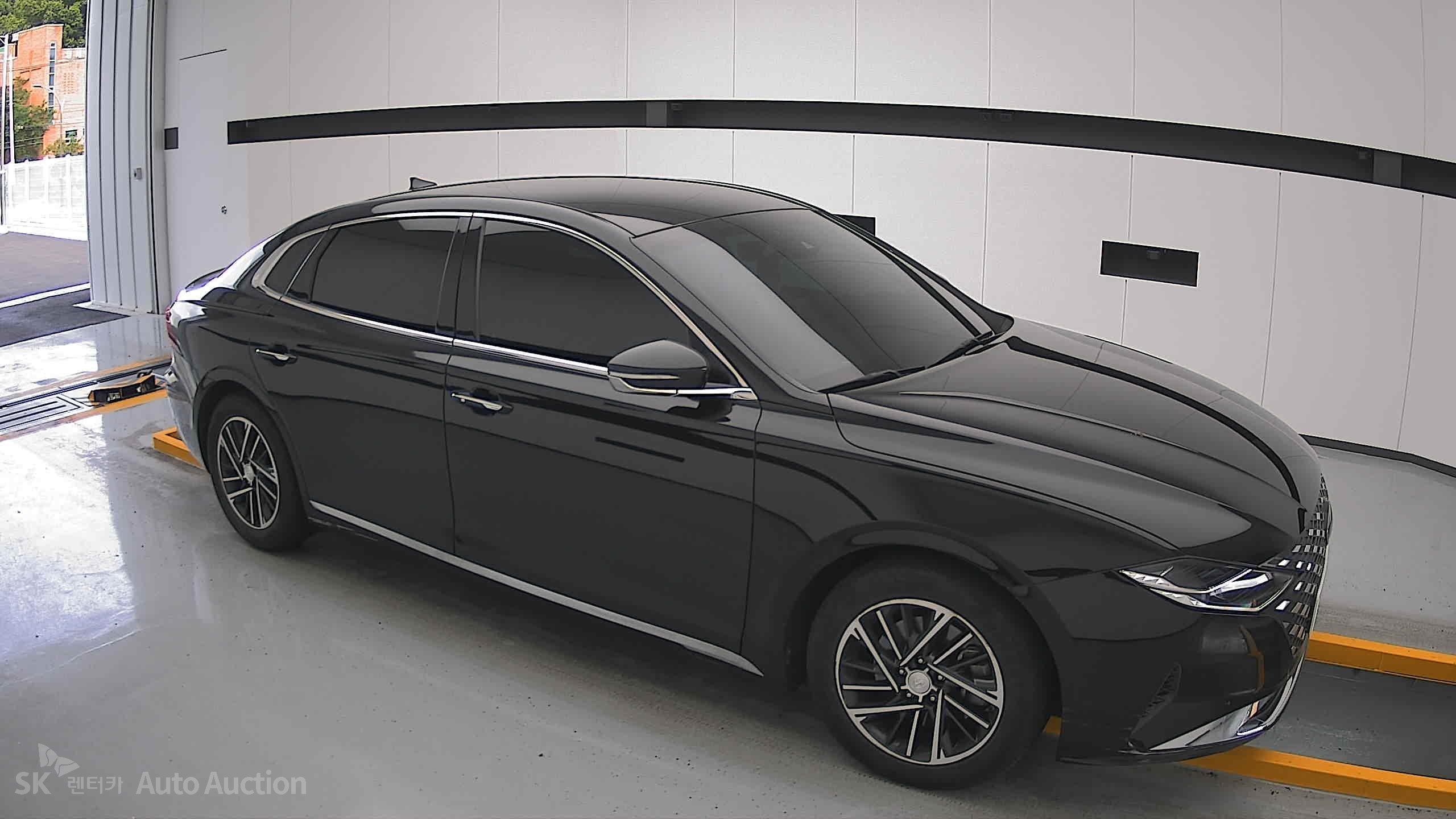 2021 - hyundai grandeur