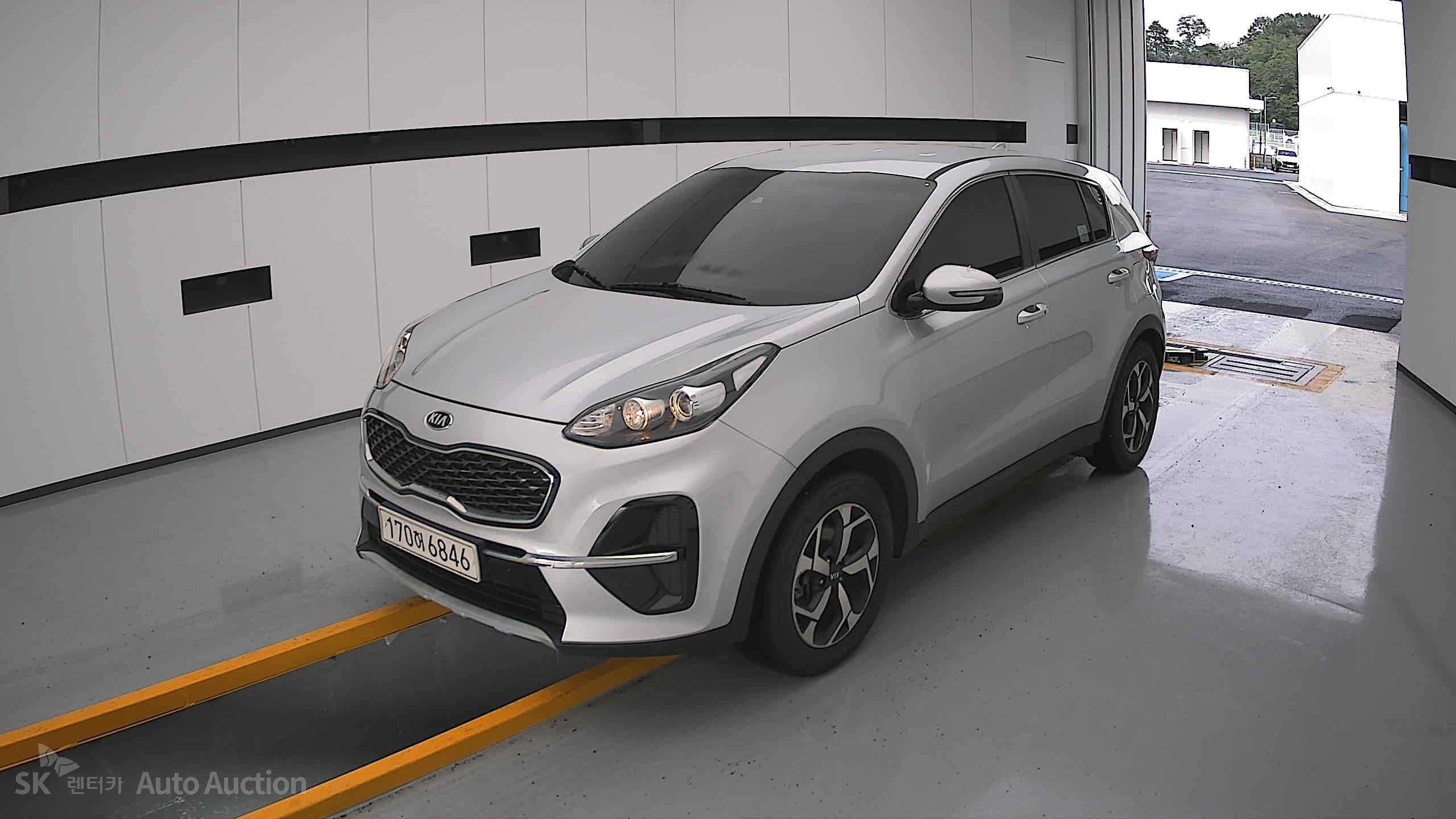 2022 - kia sportage